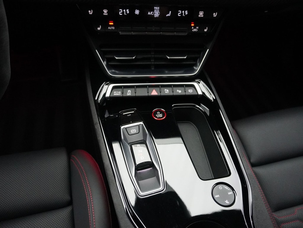AUDI e-tron GT RS quattro