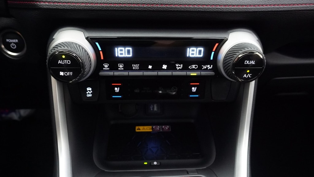 TOYOTA RAV-4 2.5 Plug-In-Hybrid 4WD Platinum