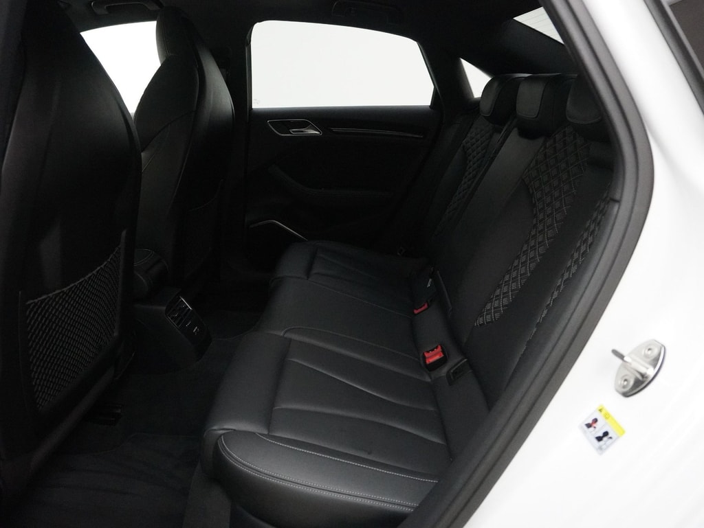 AUDI RS3 Limousine 2.5 T FSI quattro S-Tronic