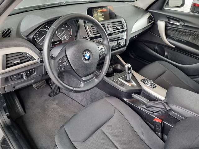 BMW 116d-5
