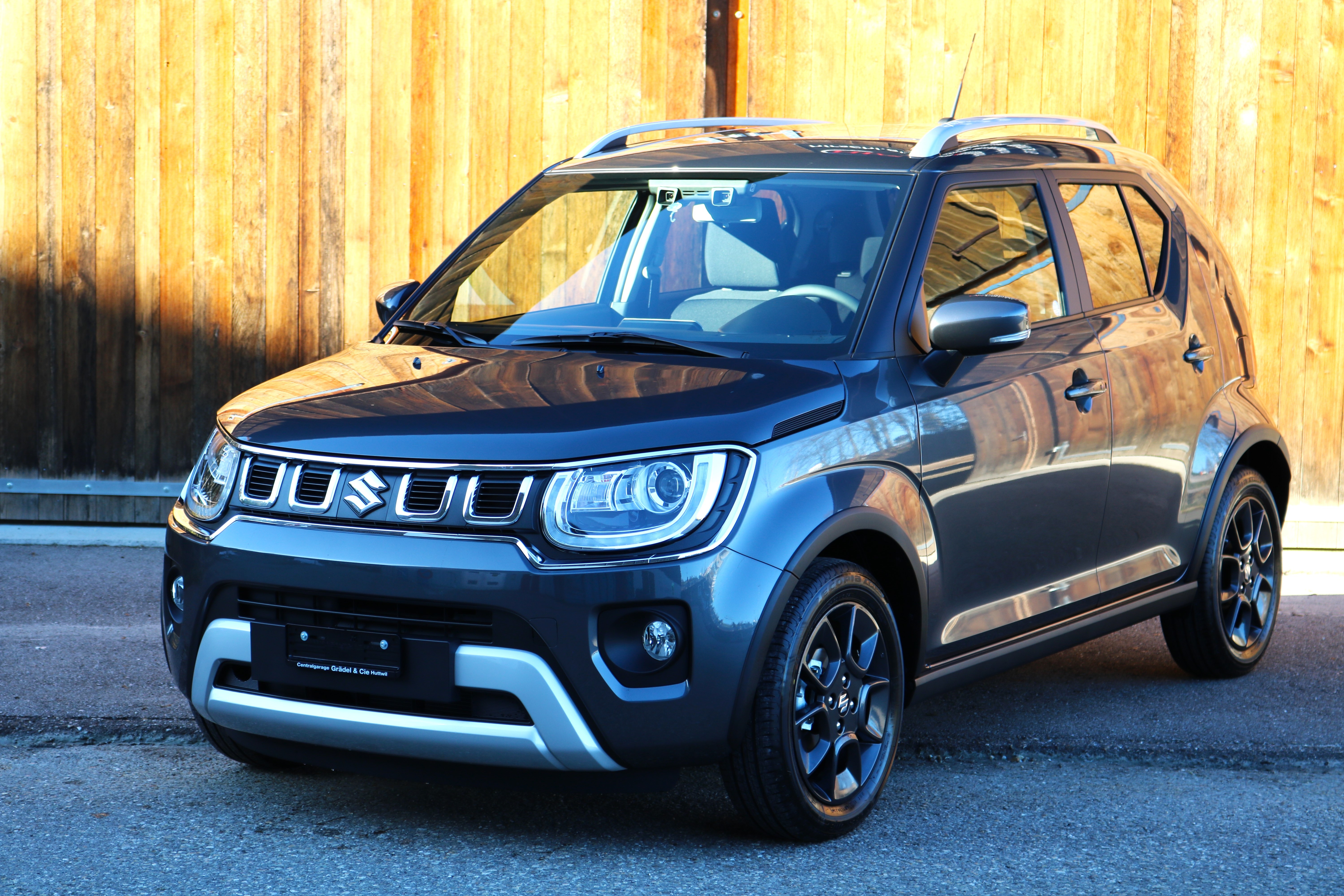 SUZUKI Ignis 1.2i Compact Top Hybrid 4x4