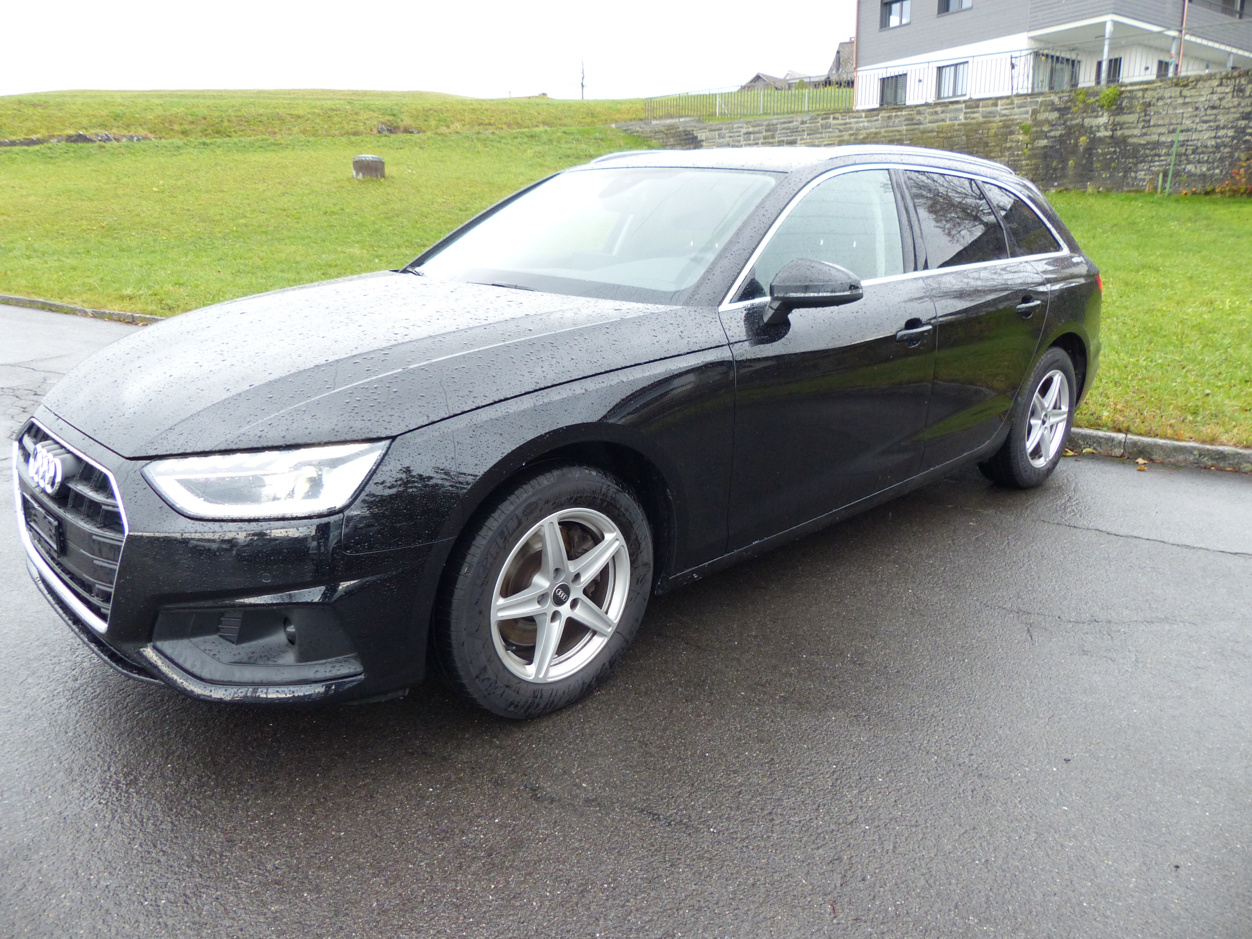 AUDI A4 Avant 35 TDI S-tronic