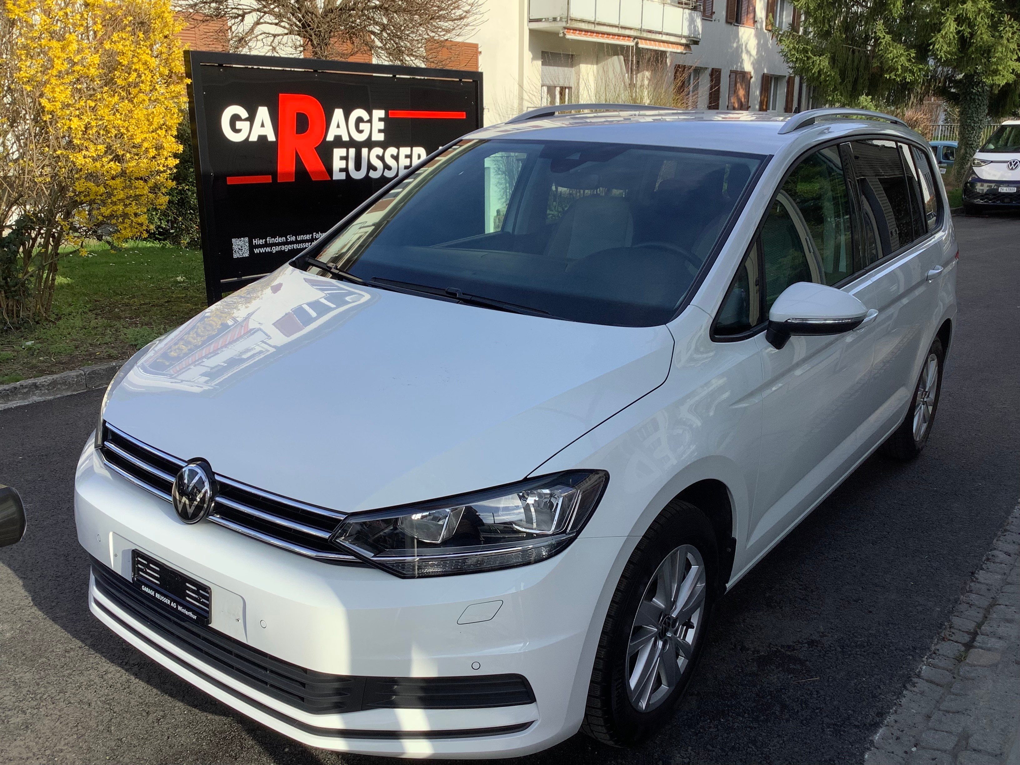 VW TOURAN 1.5 TSI EVO Comfortline DSG *** 5 JAHRE VW WERKSGARANTIE ***