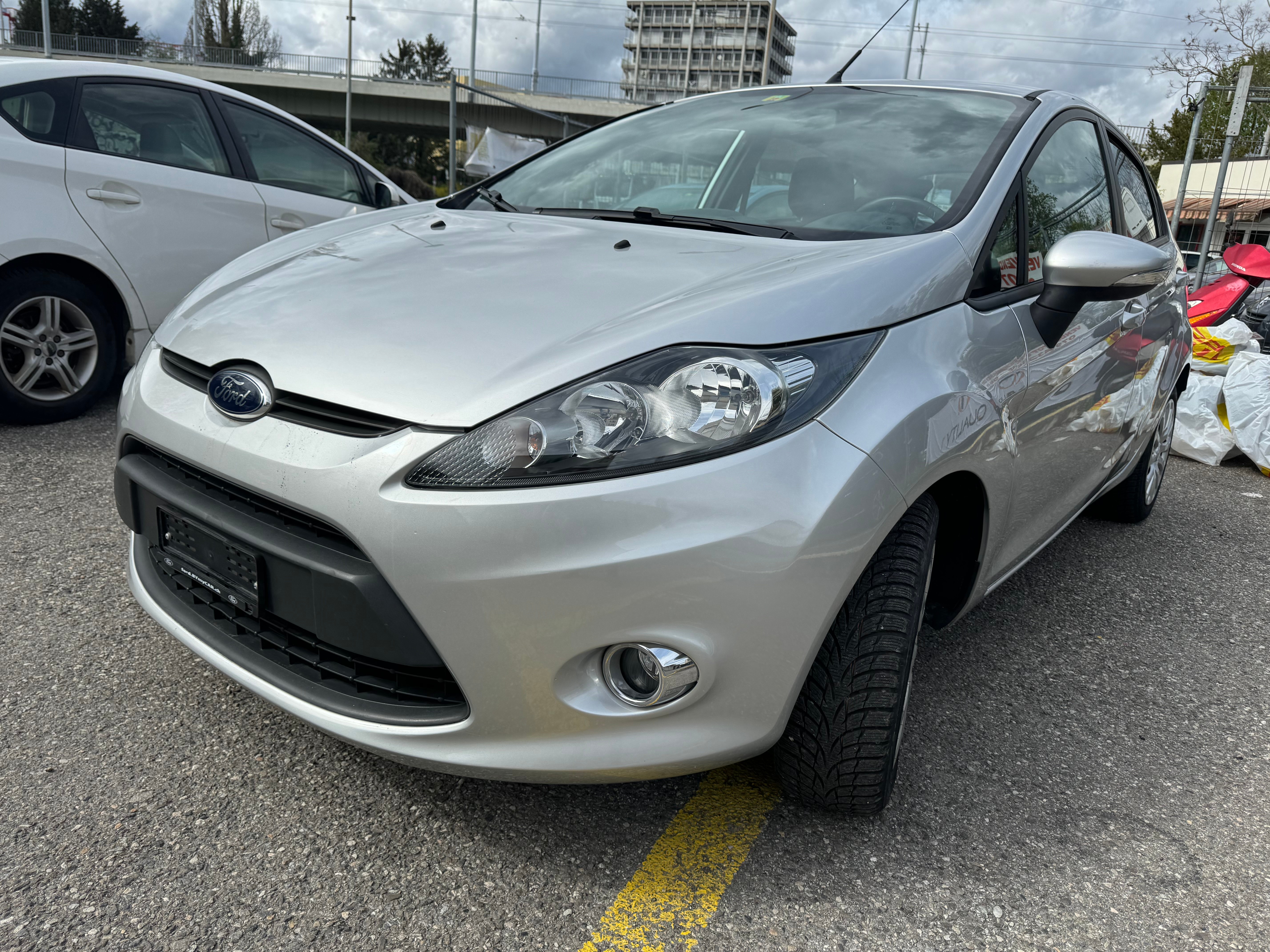 FORD Fiesta 1.4 16V Trend