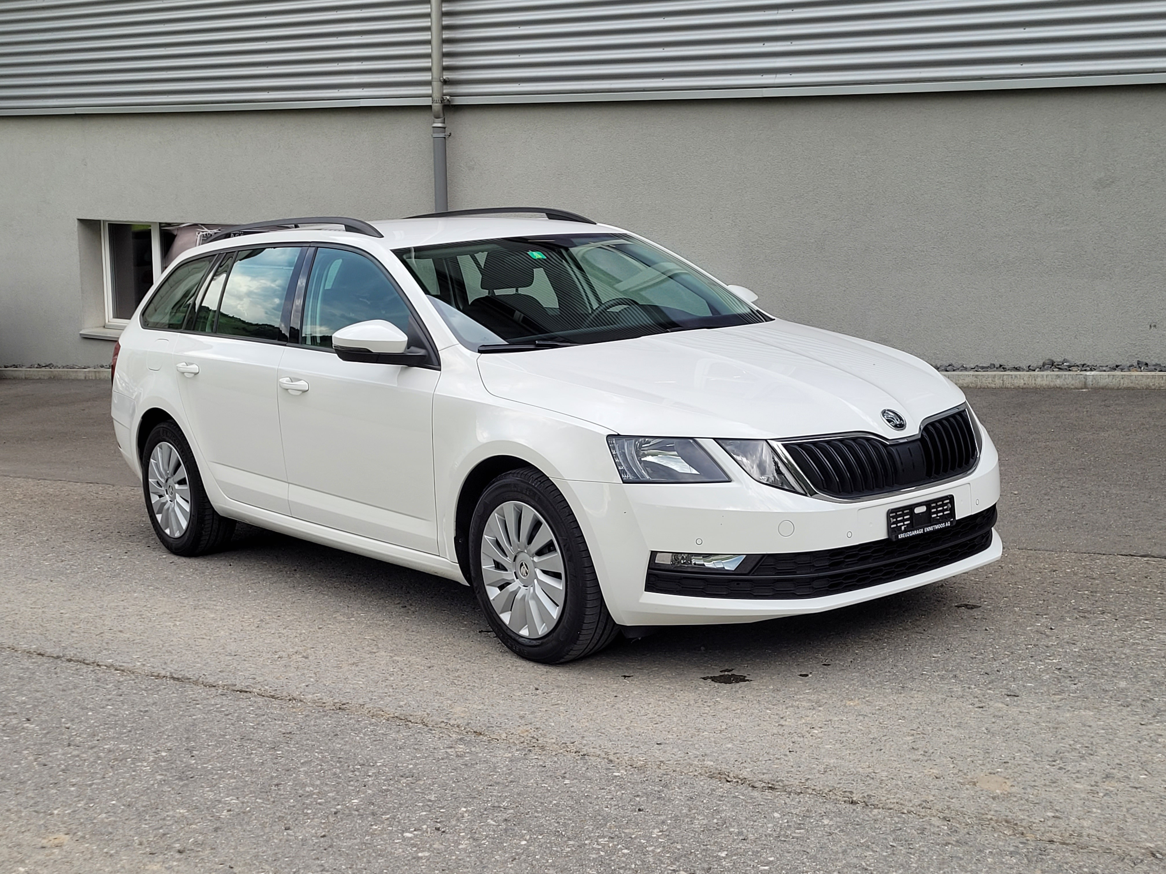 SKODA Octavia Combi 1.6 TDI Ambition DSG