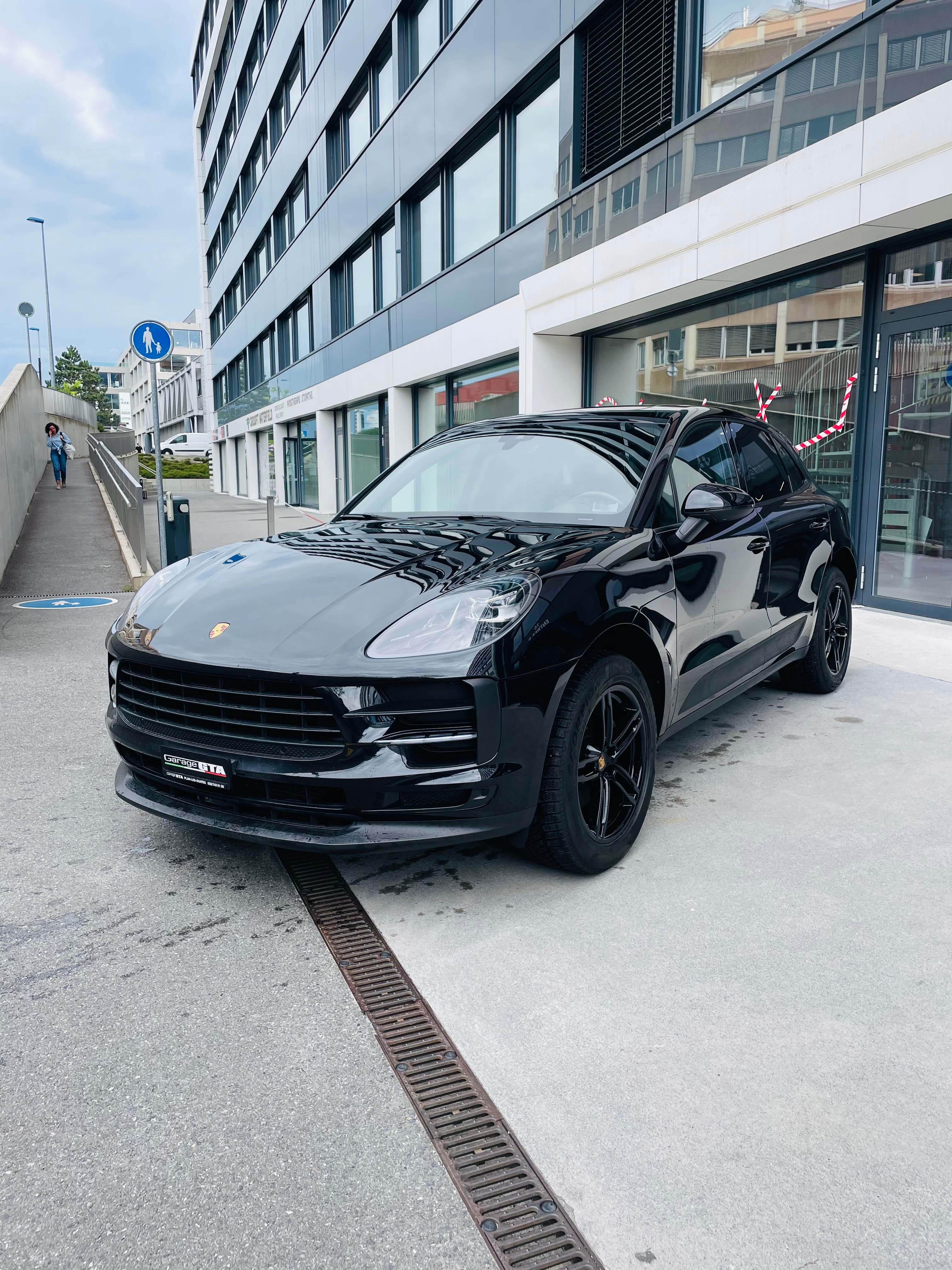 PORSCHE Macan PDK