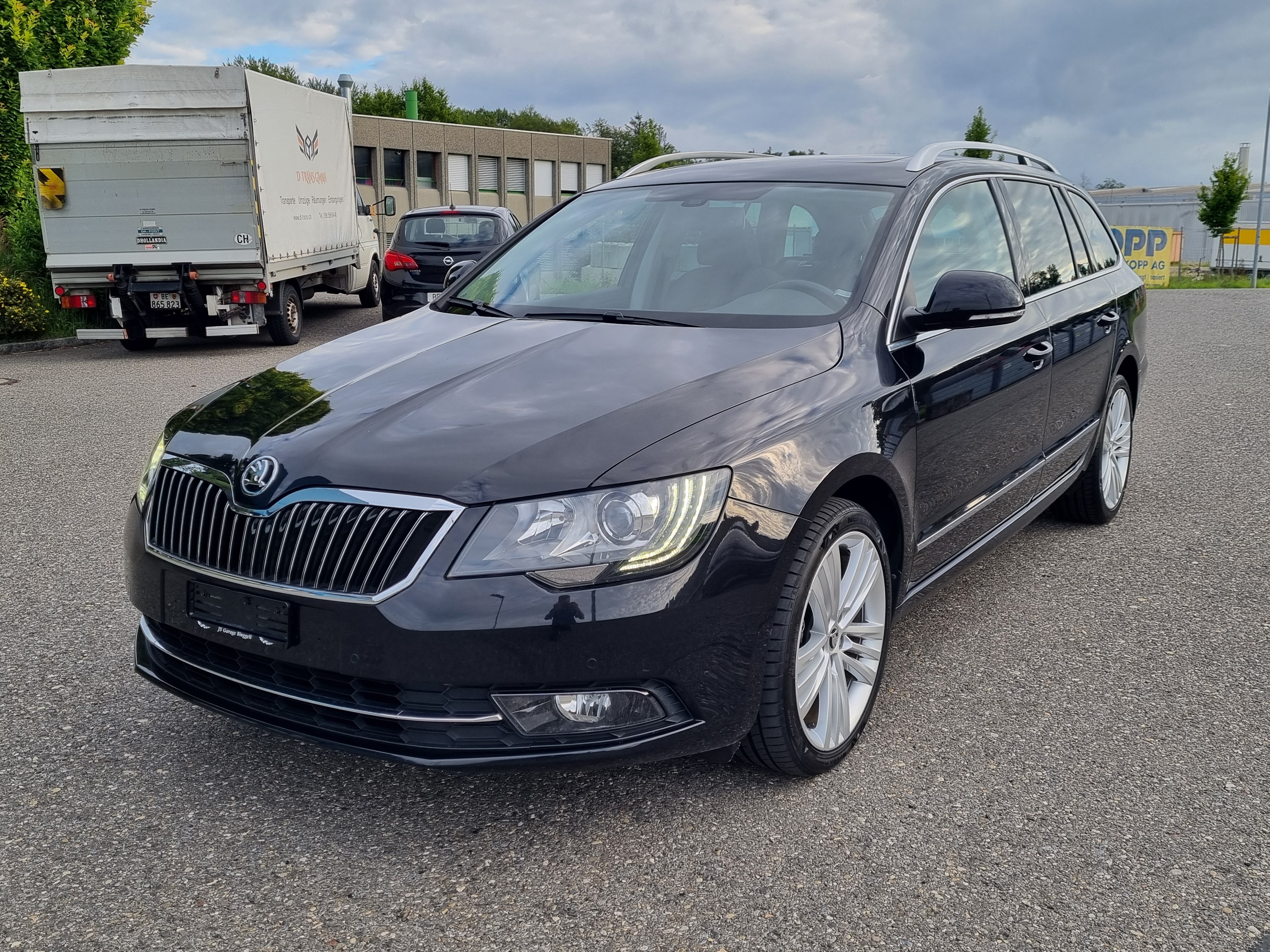 SKODA Superb Combi 2.0 TDi Elegance 4x4 DSG