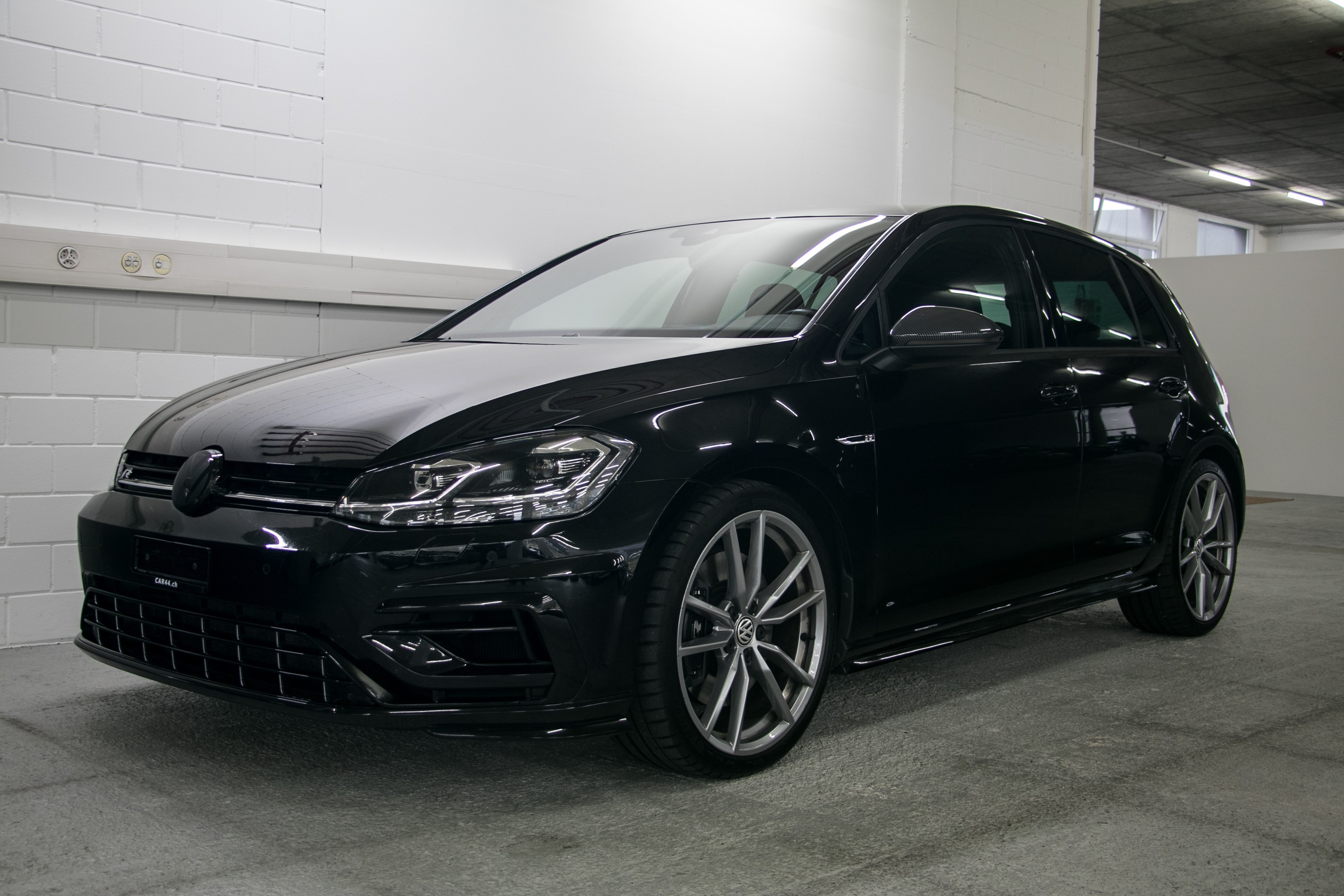 VW Golf 2.0 TSI R 4Motion DSG