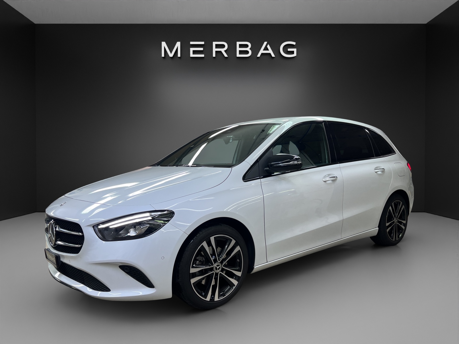 MERCEDES-BENZ B 200 Night Star