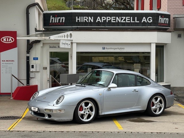 PORSCHE 911 Carrera 4S