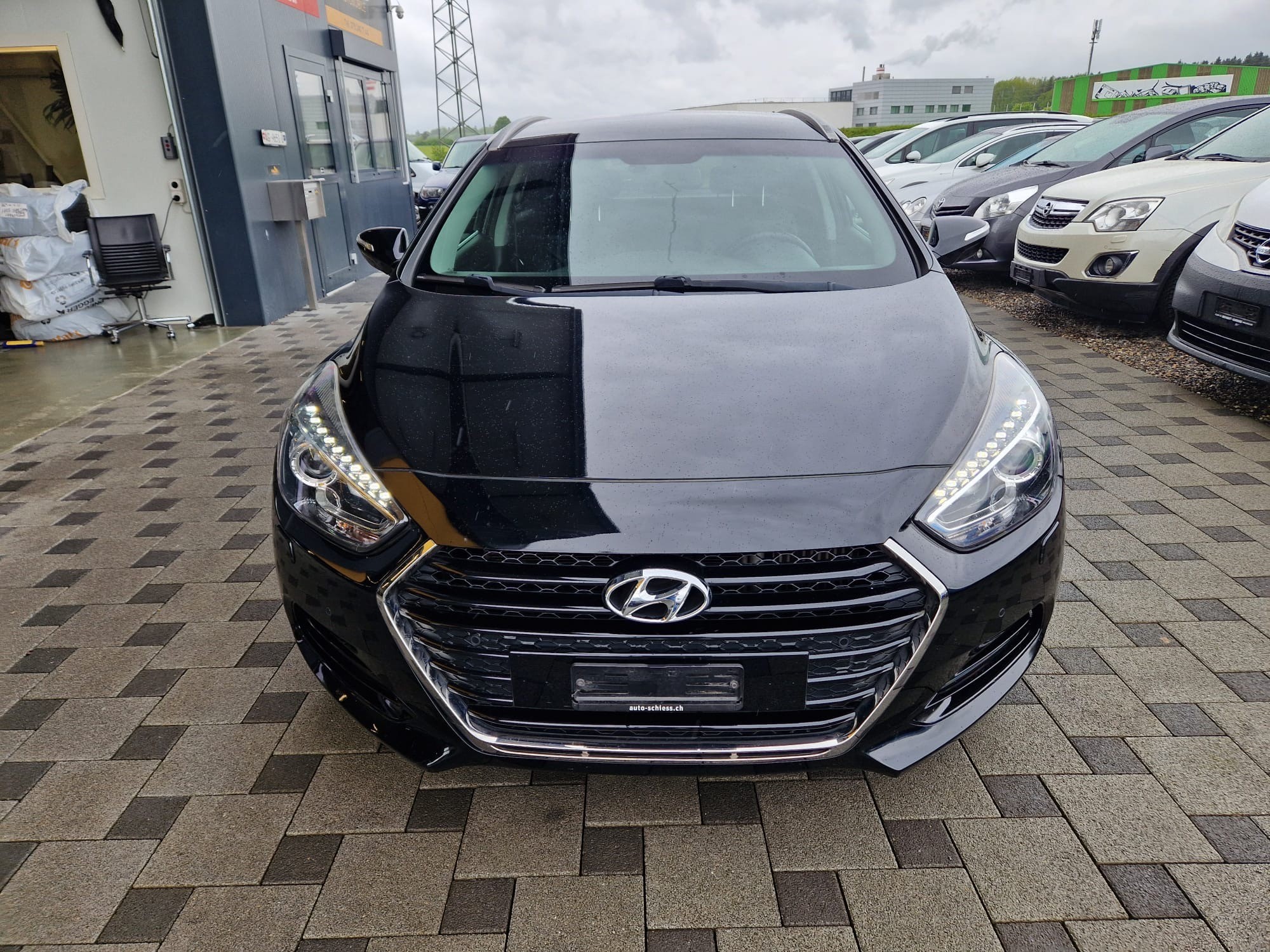 HYUNDAI i40 Wagon 1.7 CRDI Amplia Automatic