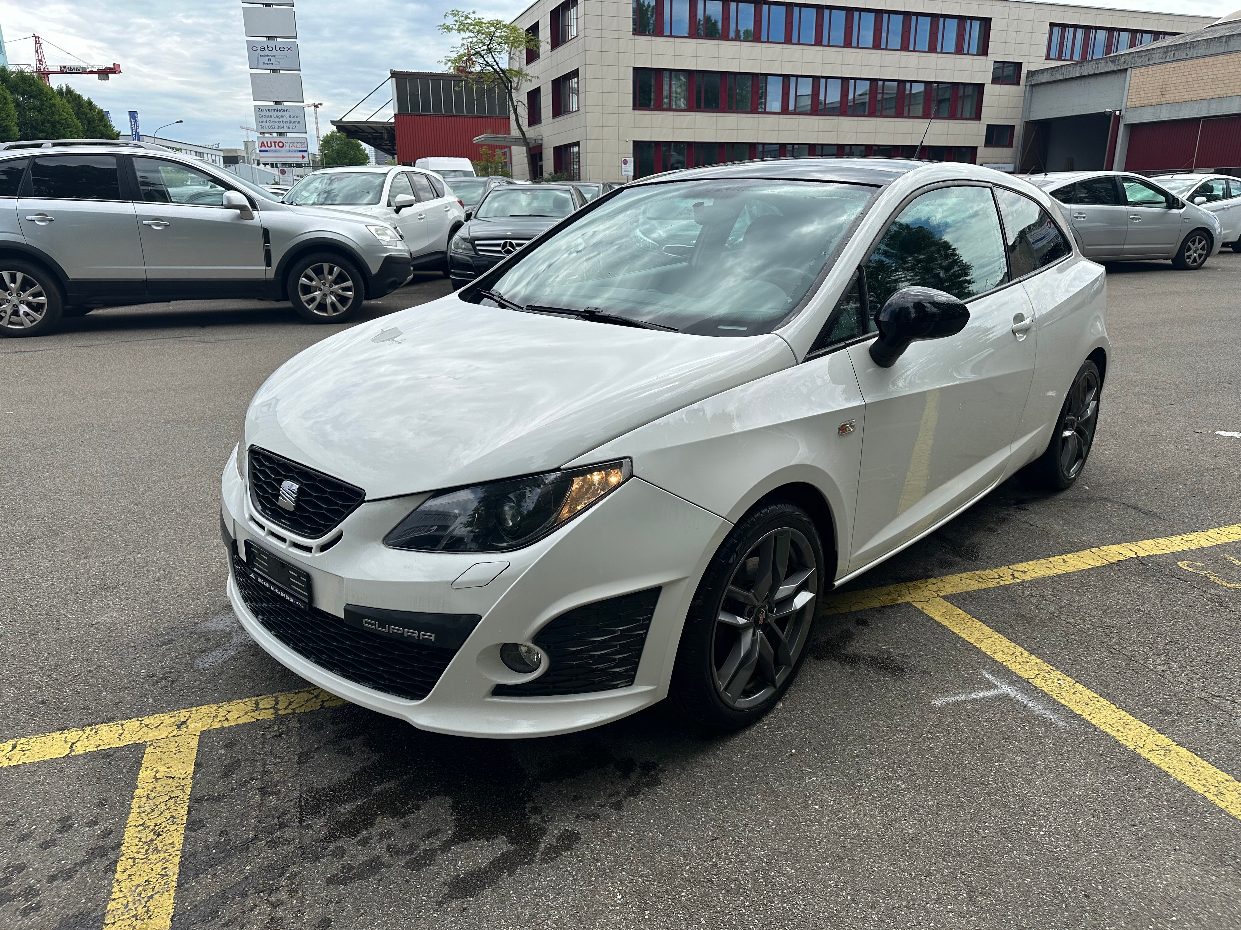 SEAT Ibiza SC 1.4 TSI Cupra DSG