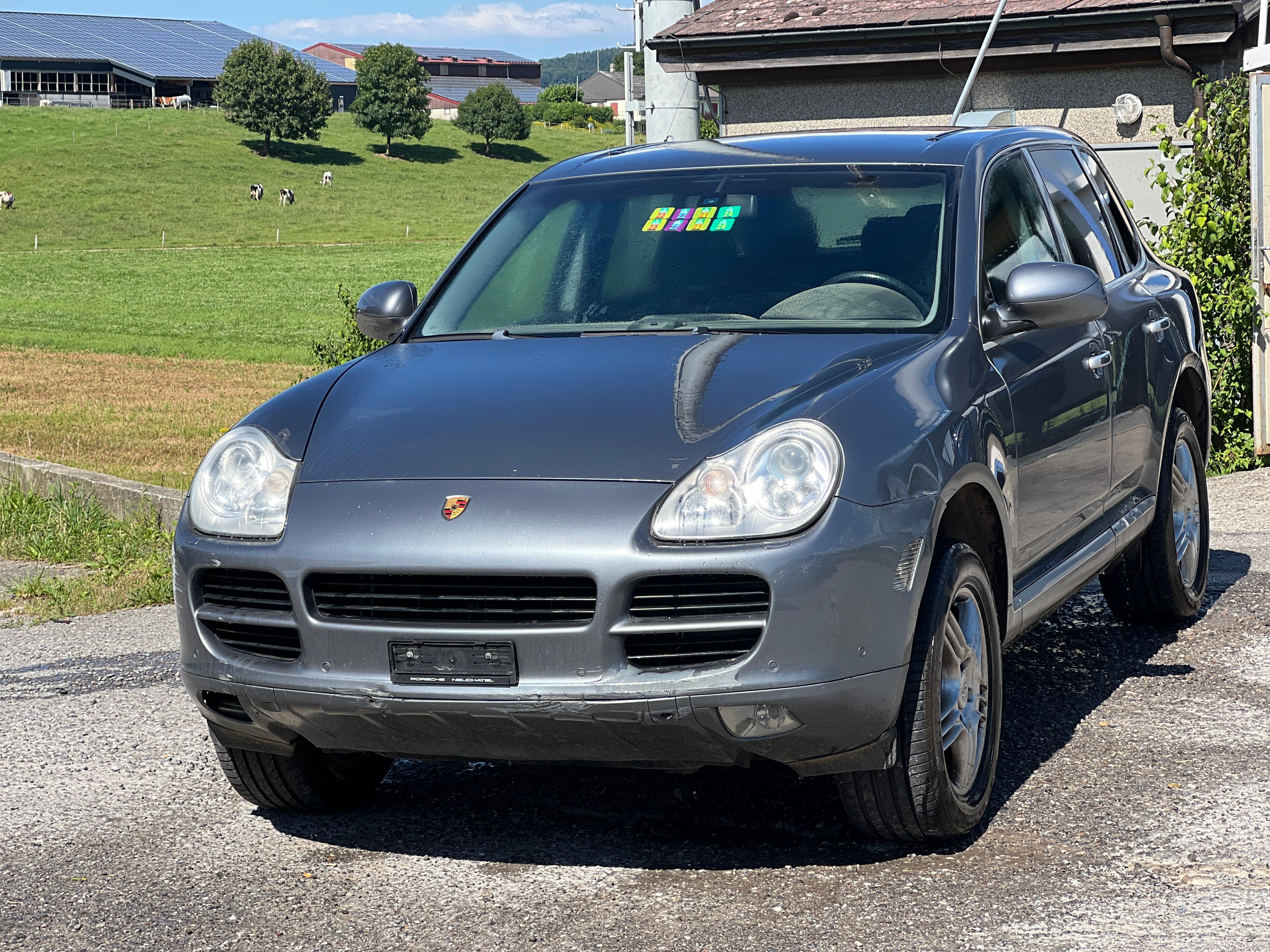 PORSCHE Cayenne