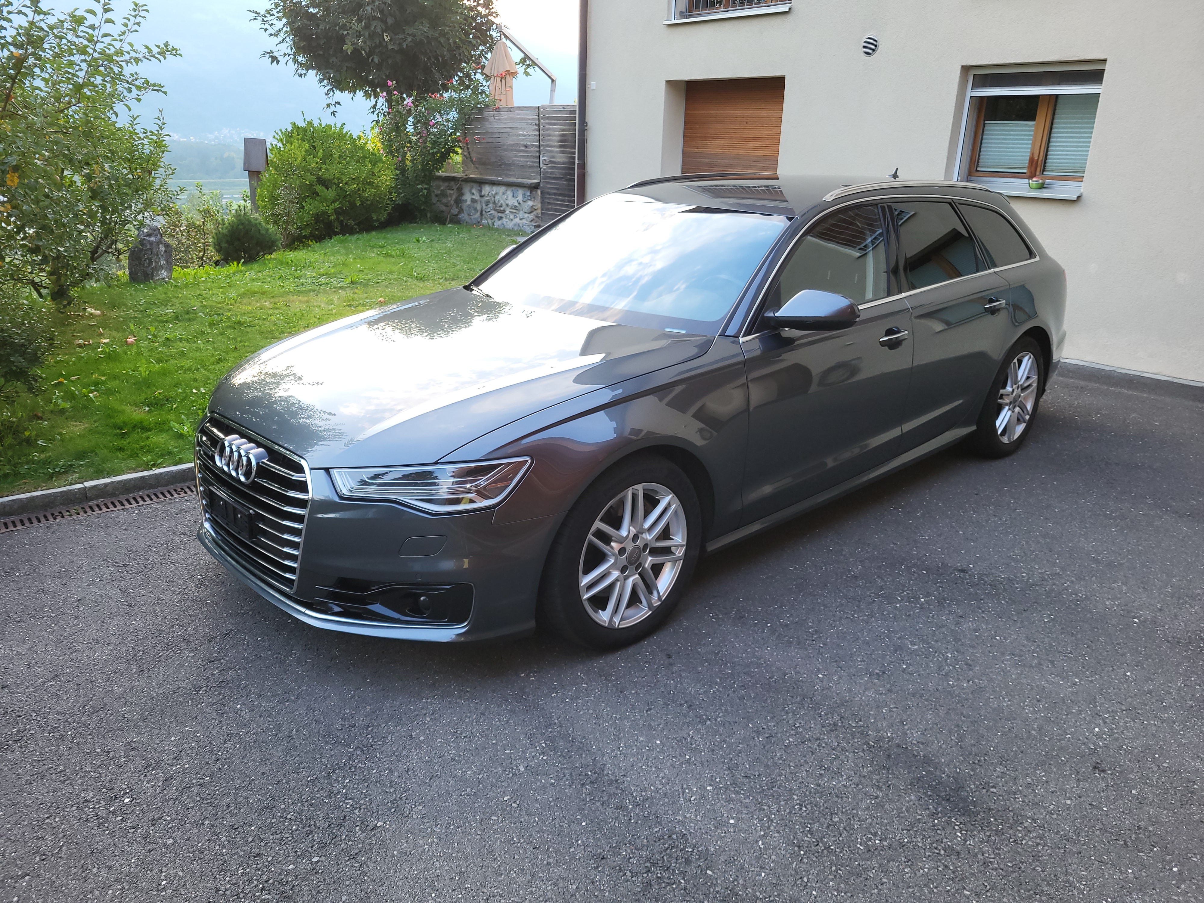 AUDI A6 Avant 3.0 TDI V6 quattro S-tronic