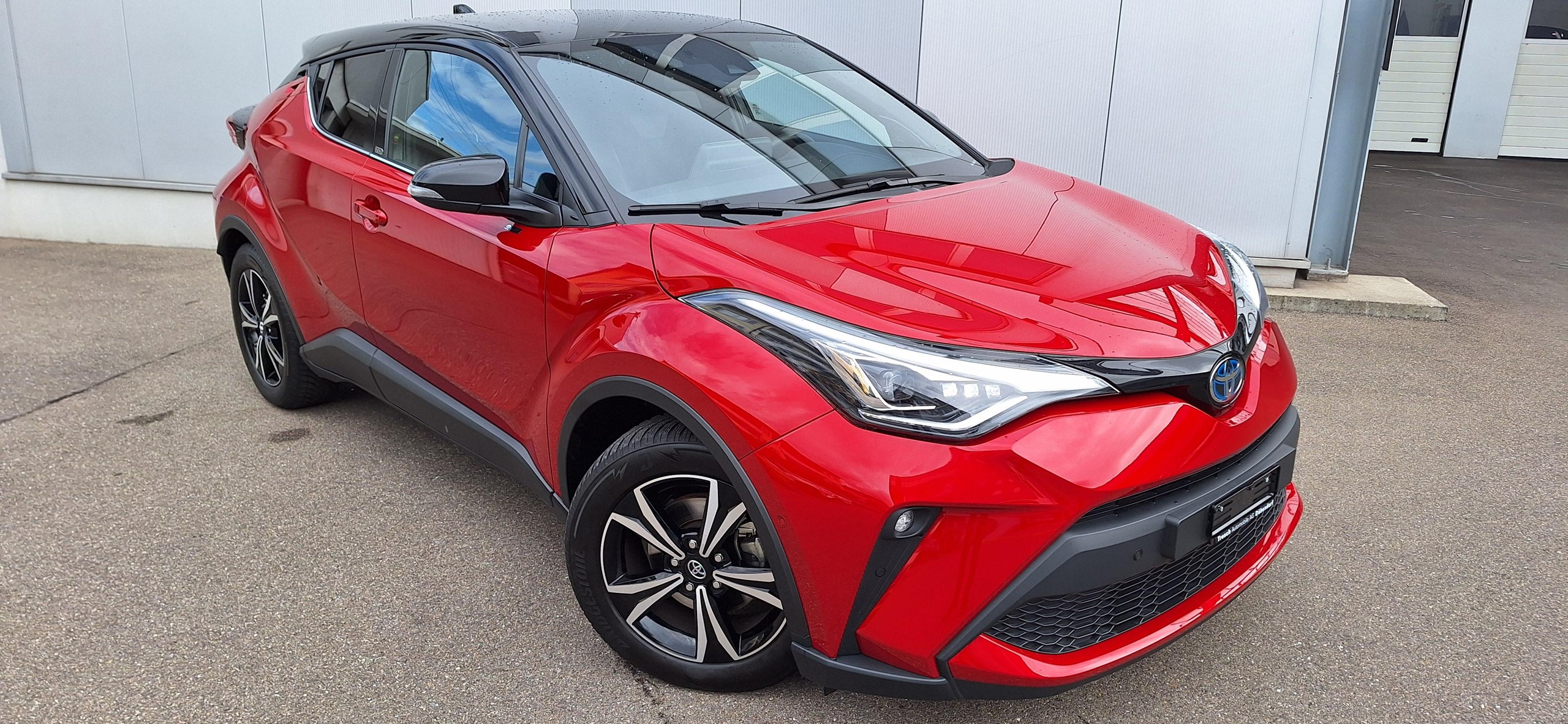 TOYOTA C-HR 2.0 VVTi HSD Move