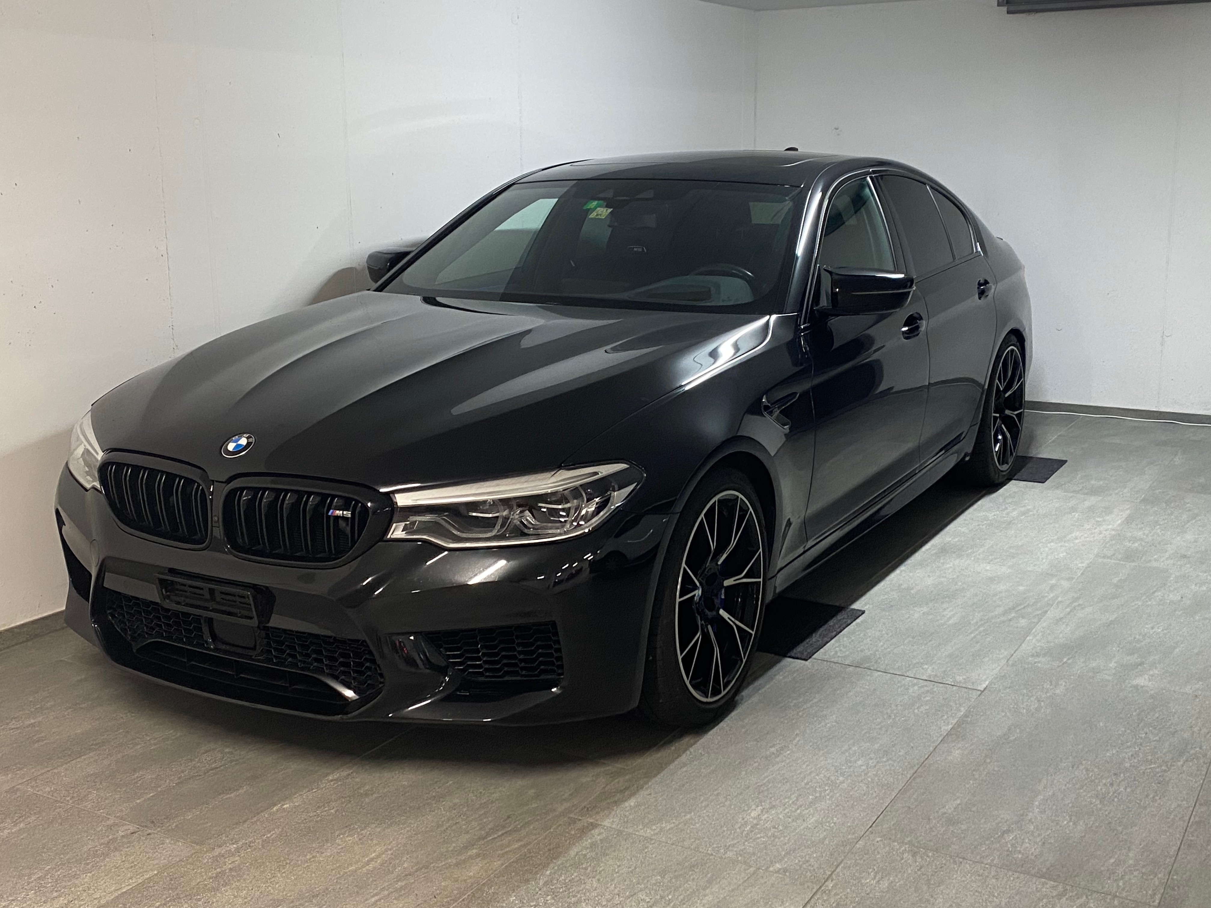 BMW M5 xDrive Competition Drivelogic