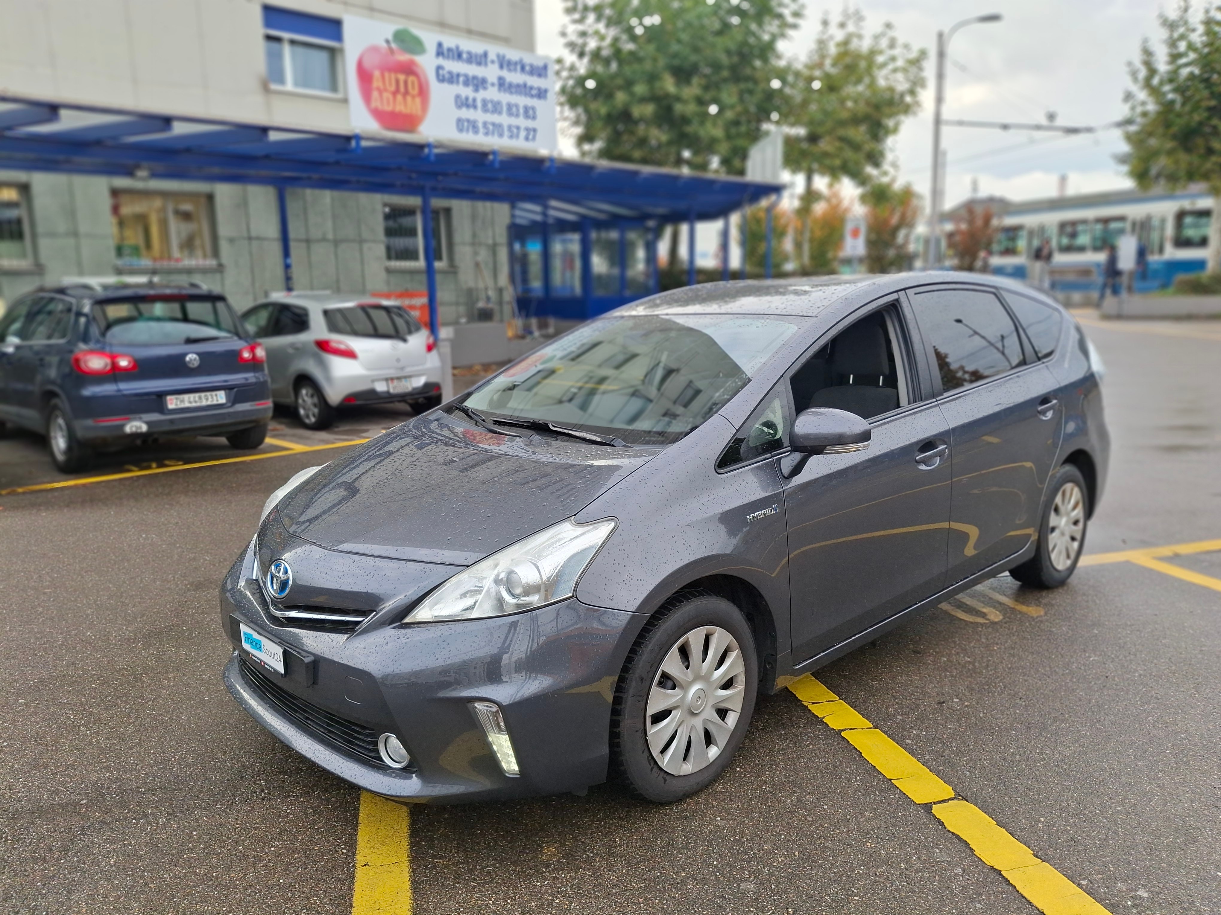 TOYOTA Prius+ 1.8 VVT-i HSD Sol