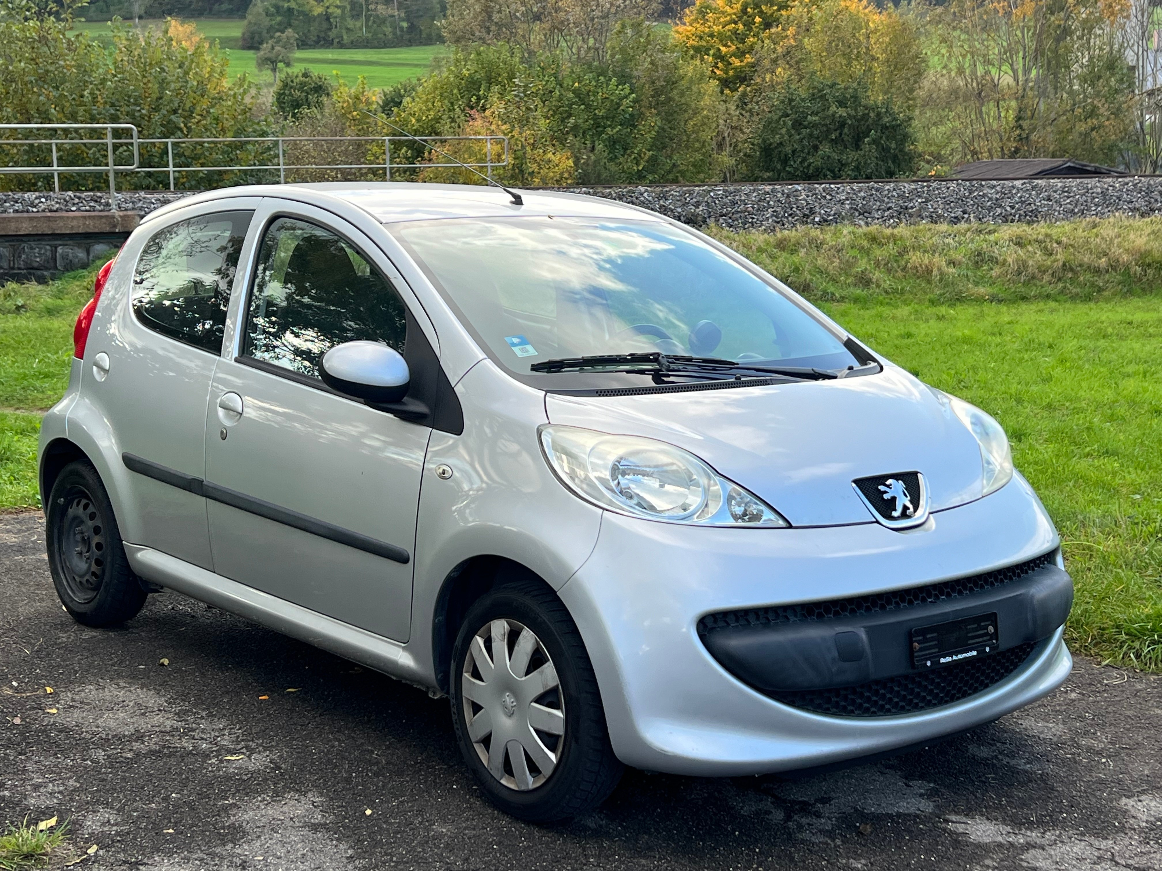 PEUGEOT 107 1.0 Trendy