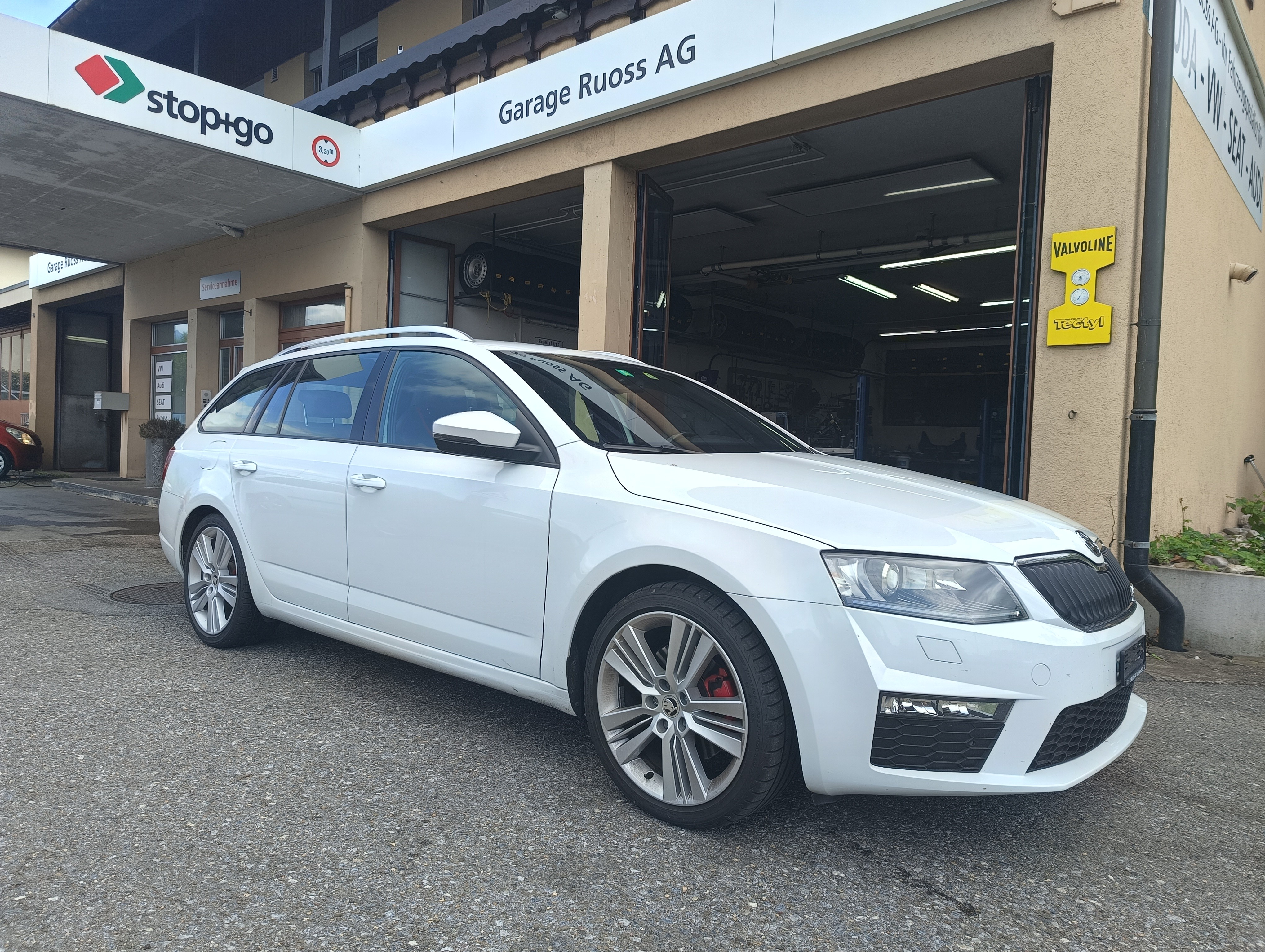 SKODA Octavia Combi 2.0 TDI RS 4x4 DSG