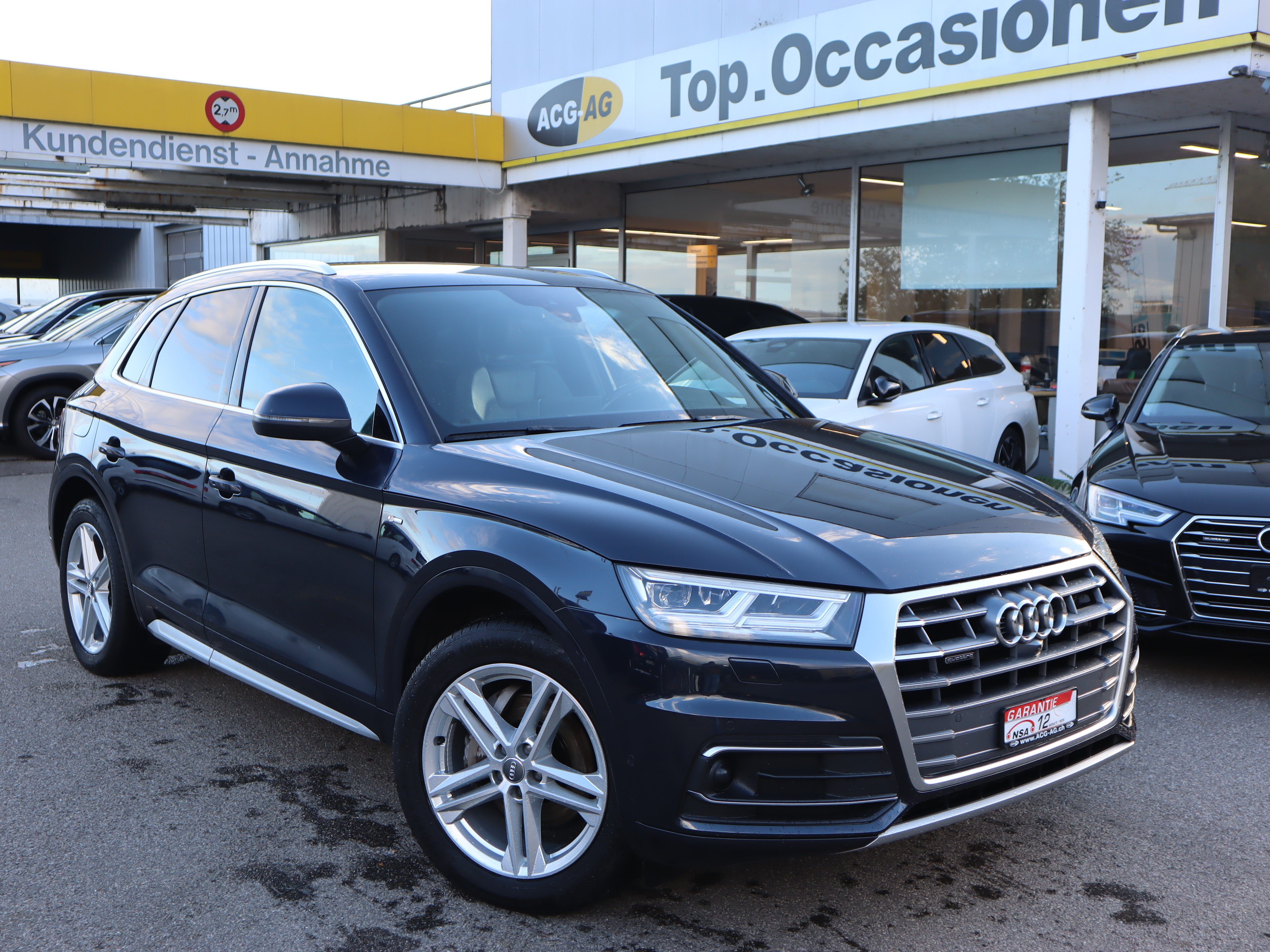 AUDI Q5 40 TDI sport quattro S-tronic ** 190 PS ** Alcantara-Leder Ausstattung ** Gr-Navi ** RF-Kamera 360° ** Ab MFK & Service