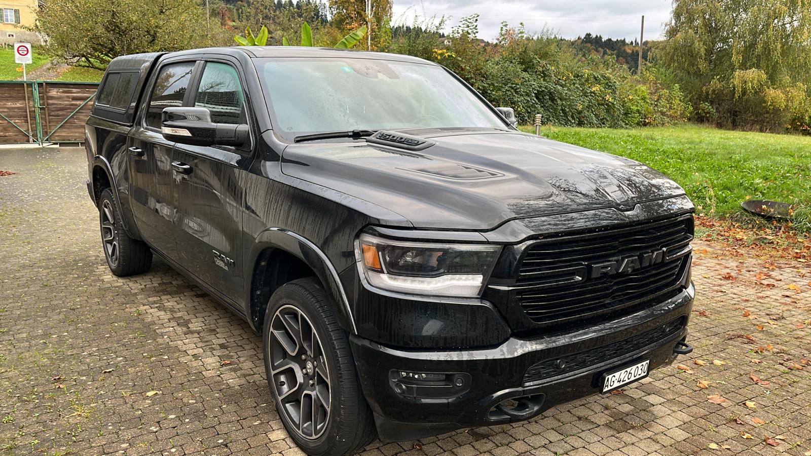 DODGE LARAMIE SPORT