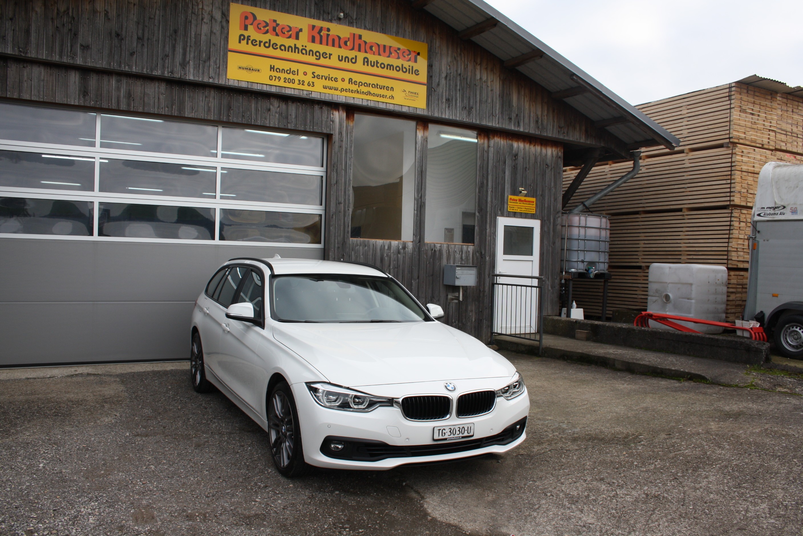 BMW 320i xDrive Touring Steptronic