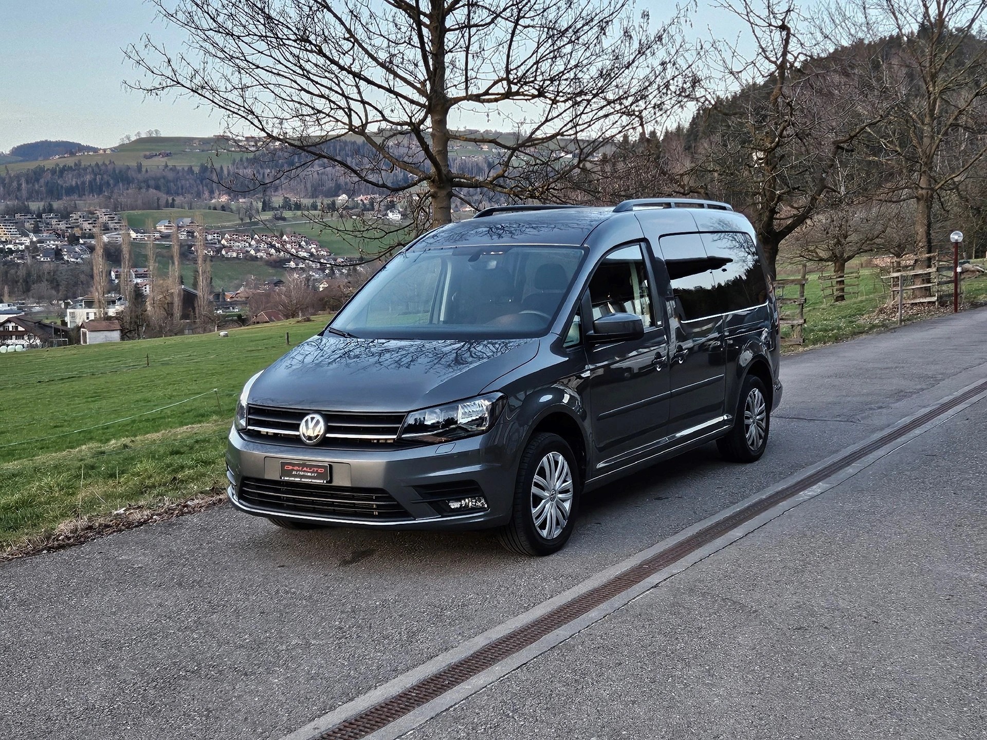 VW Caddy Maxi 1.4 TSI Highline DSG