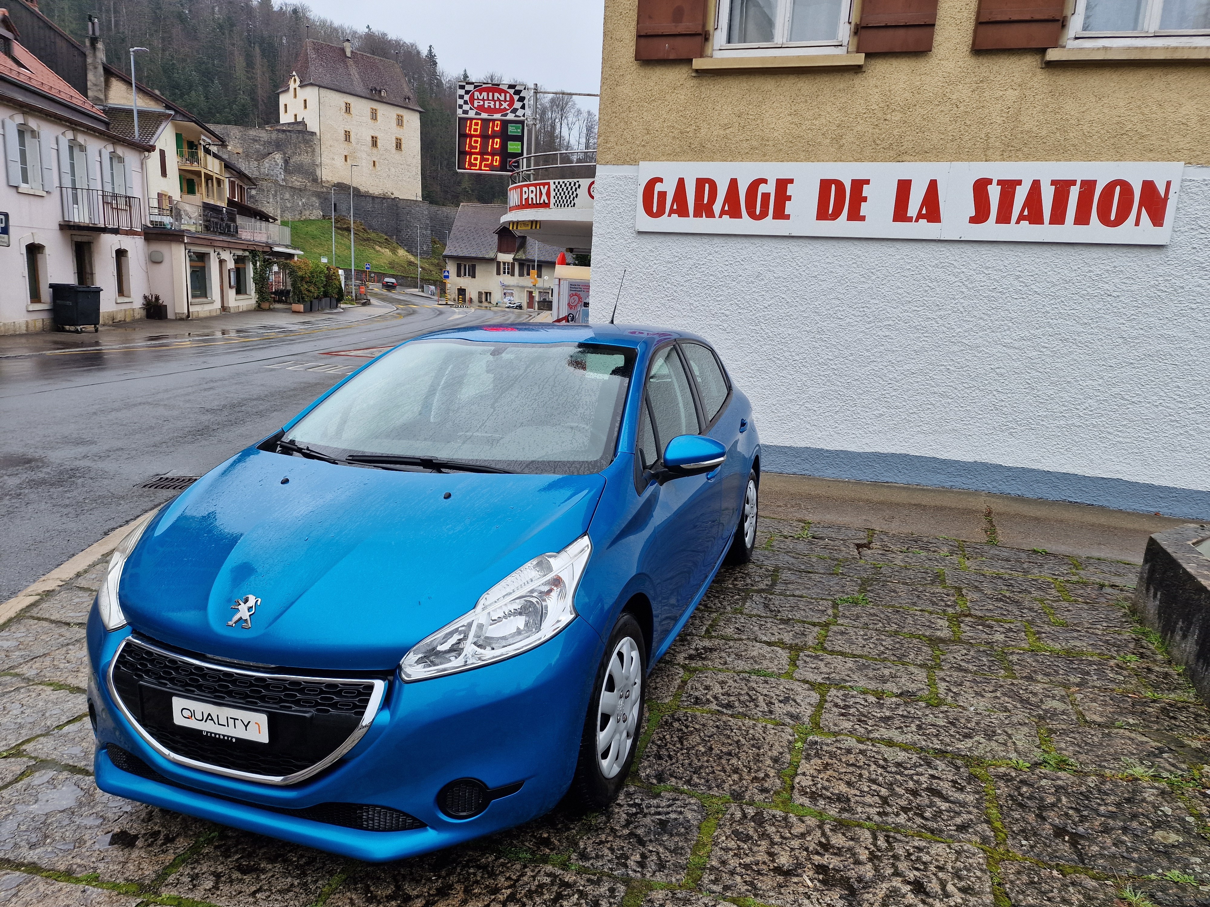 PEUGEOT 208 1.2 VTI Active