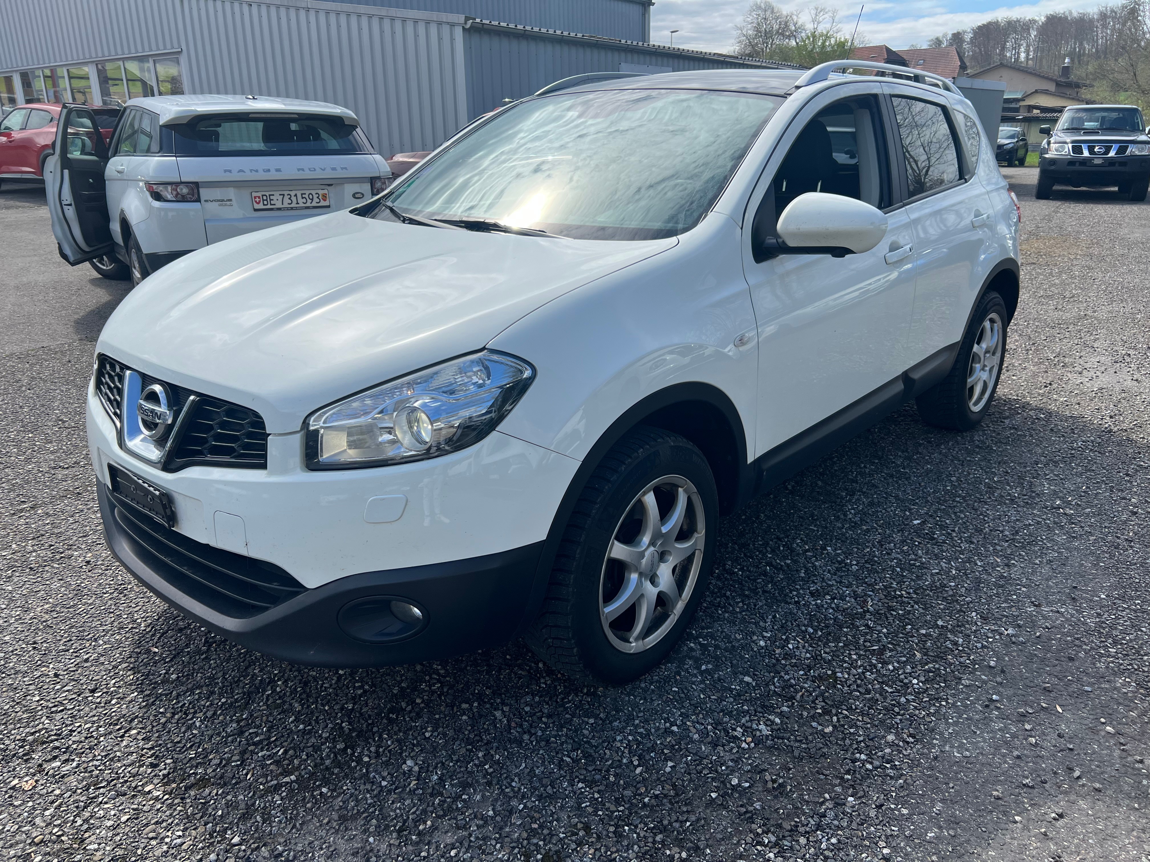 NISSAN Qashqai 2.0 4WD tekna