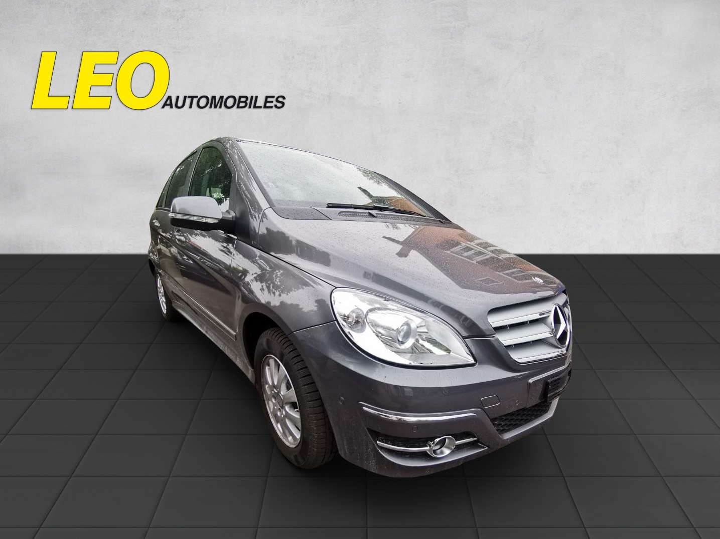 MERCEDES-BENZ B 180 Selection Autotronic