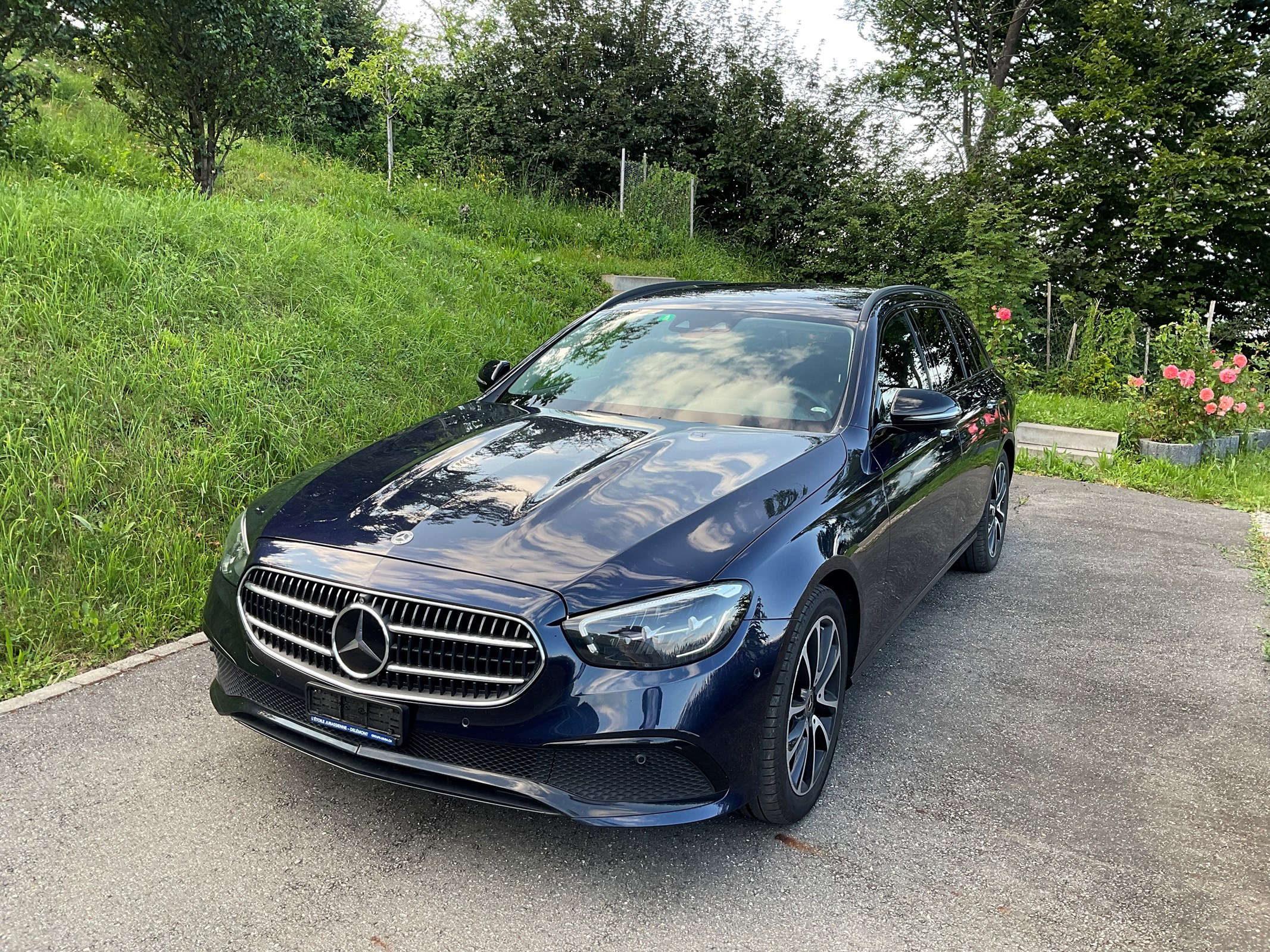 MERCEDES-BENZ E 220 D 4MATIC T-MODEL SWISS