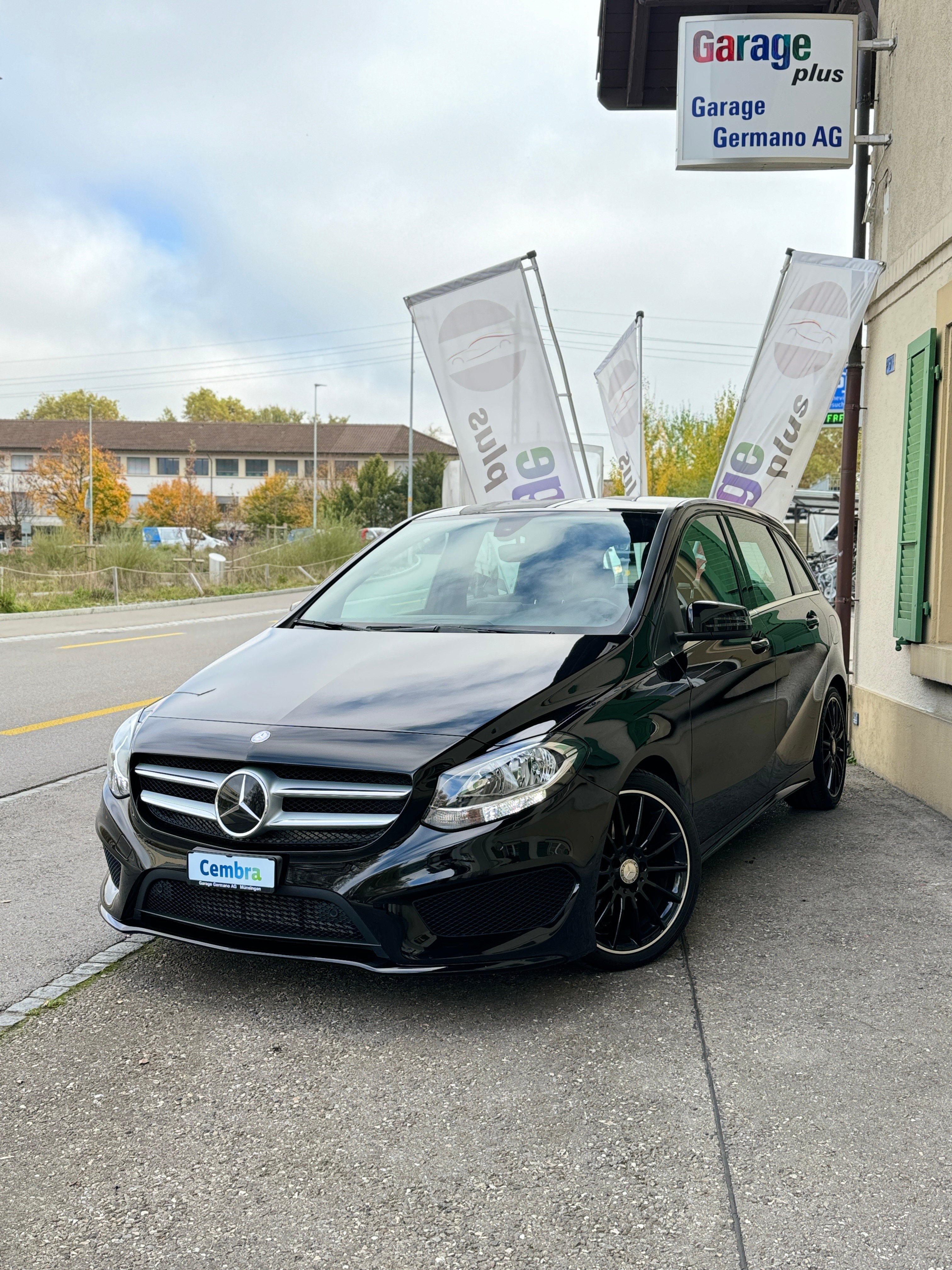 MERCEDES-BENZ B 180 AMG Line 7G-DCT