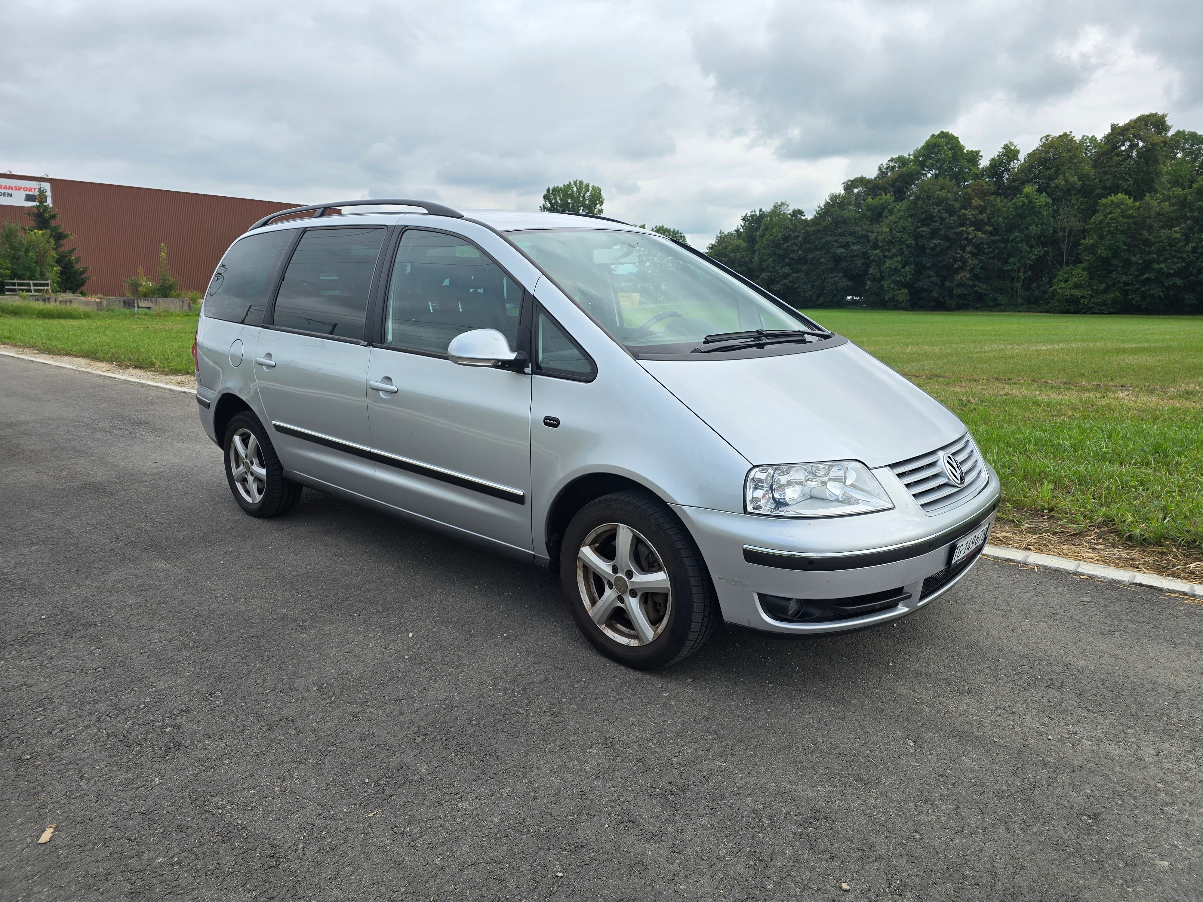 VW Sharan 1.8 T Sportline Automatic