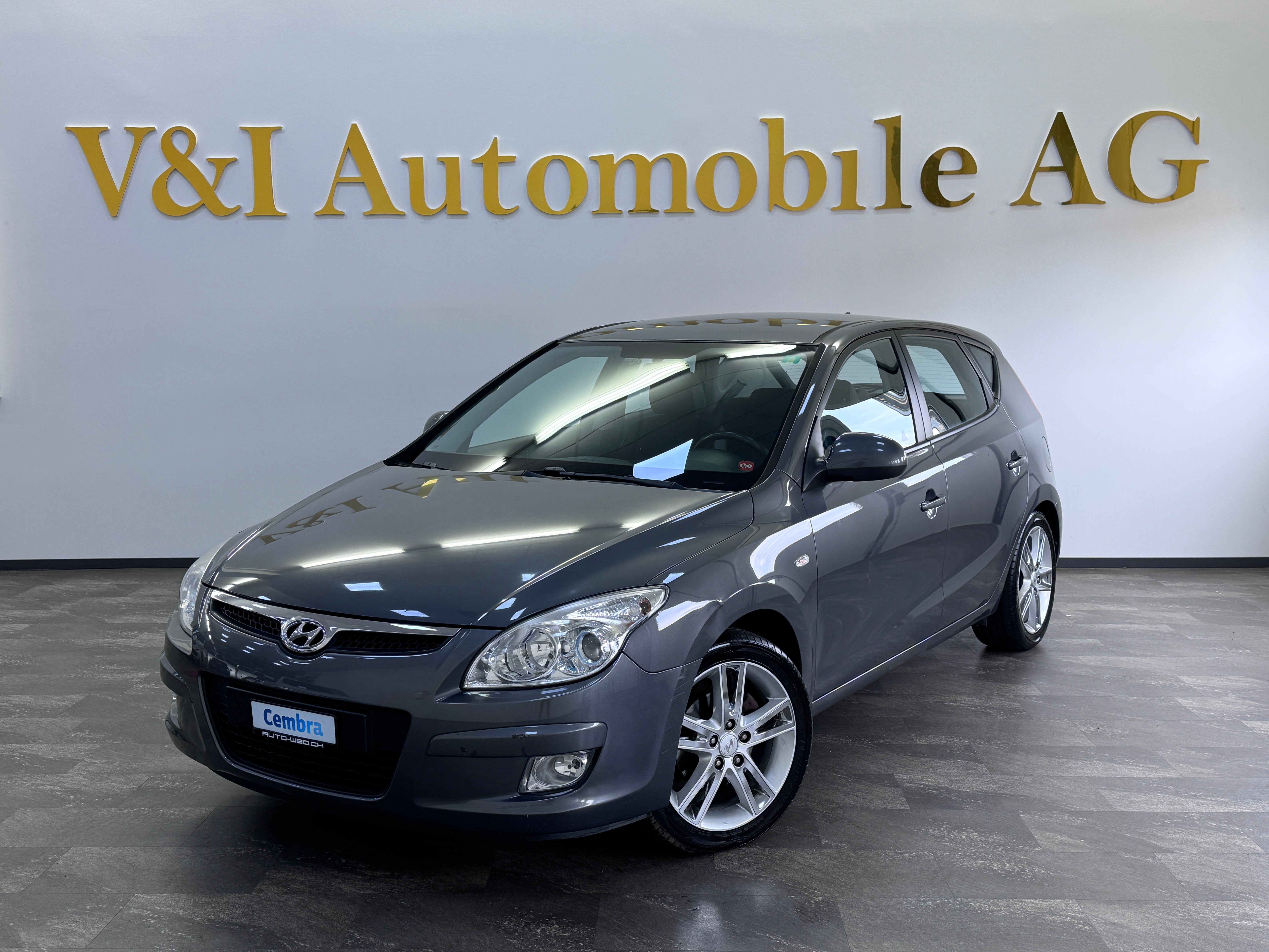 HYUNDAI i30 2.0 Premium Automatic