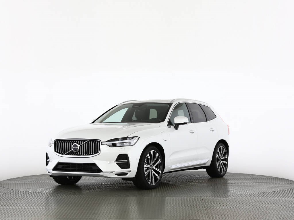 VOLVO XC60 2.0 T8 TE XCLUSIVE Ultra Bright eAWD 18.8 kWh