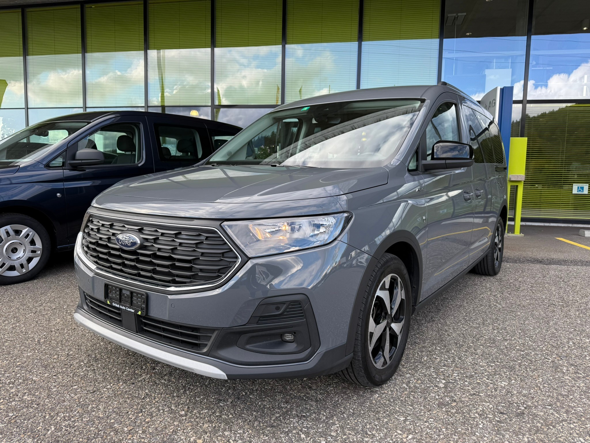 FORD Grand Tourneo Connect 2.0 EcoBlue Active