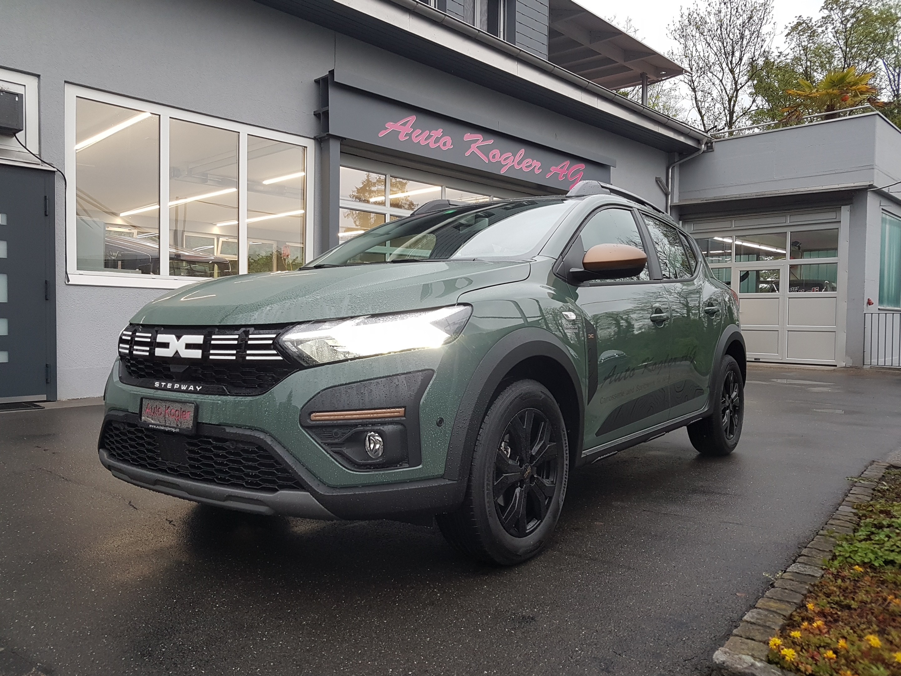 DACIA Sandero Stepway TCe 90 Extreme+ CVT