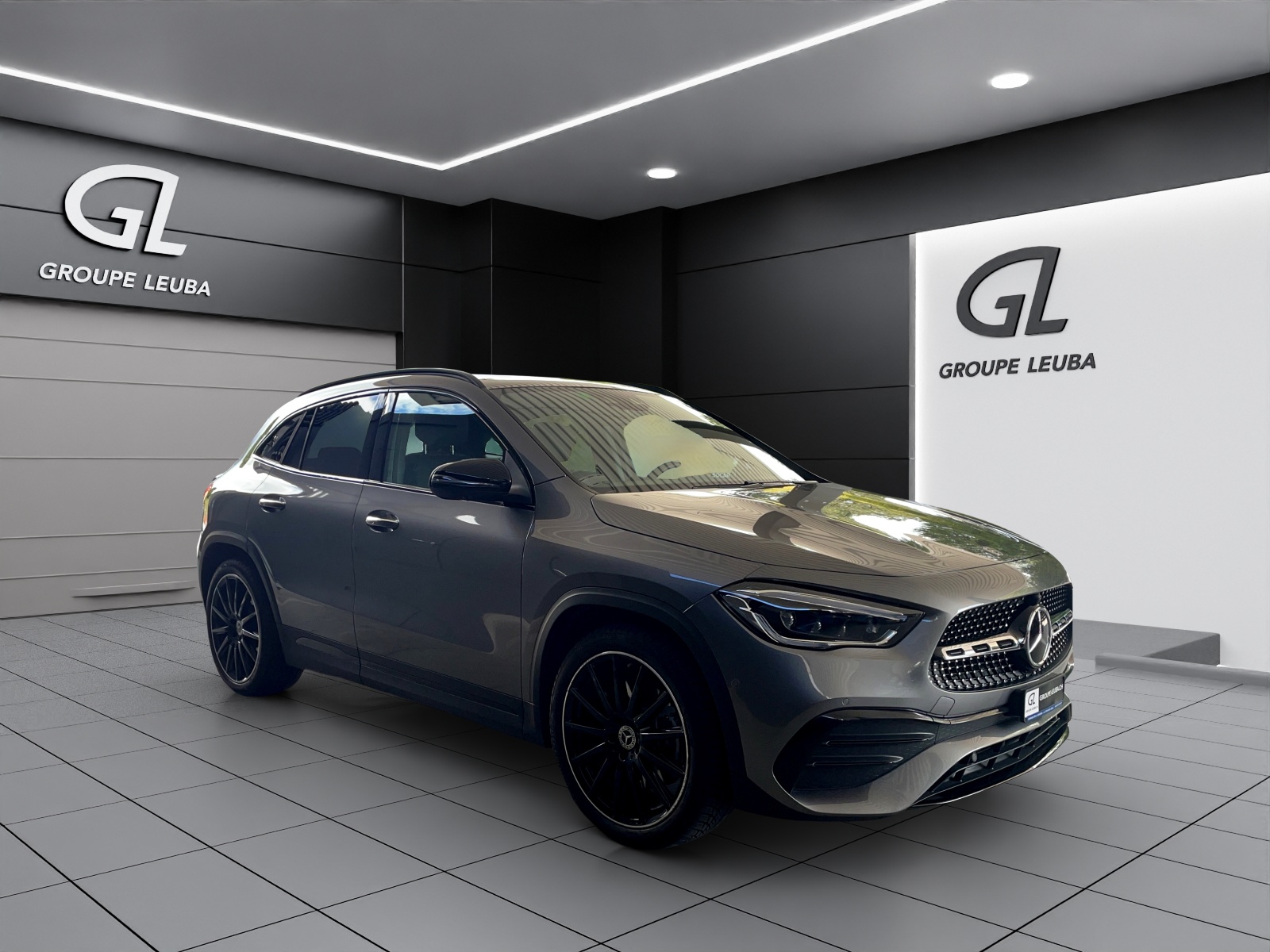 MERCEDES-BENZ GLA 250 4Matic AMG Line 8G-DCT