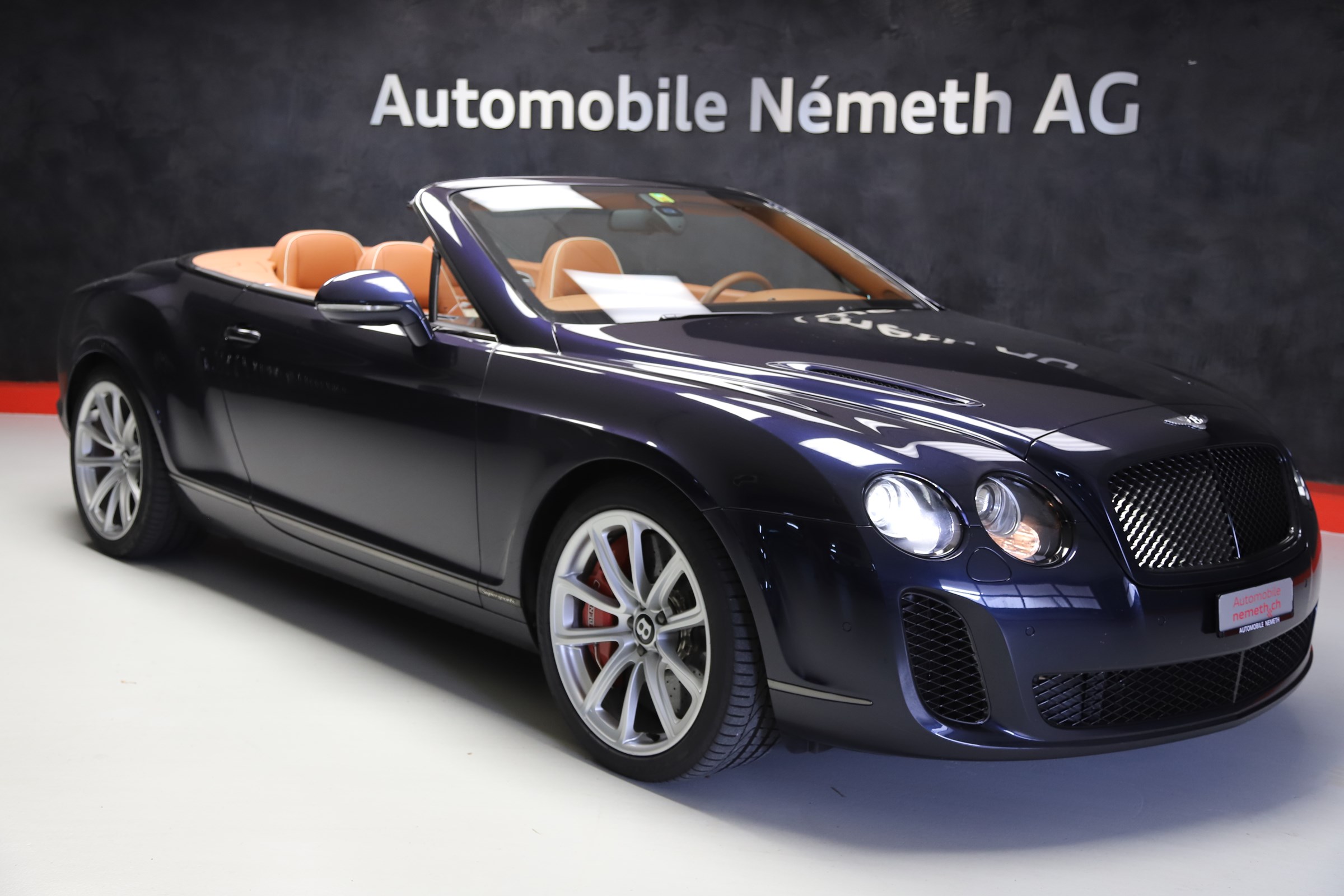 BENTLEY Continental Supersports Convertible 6.0