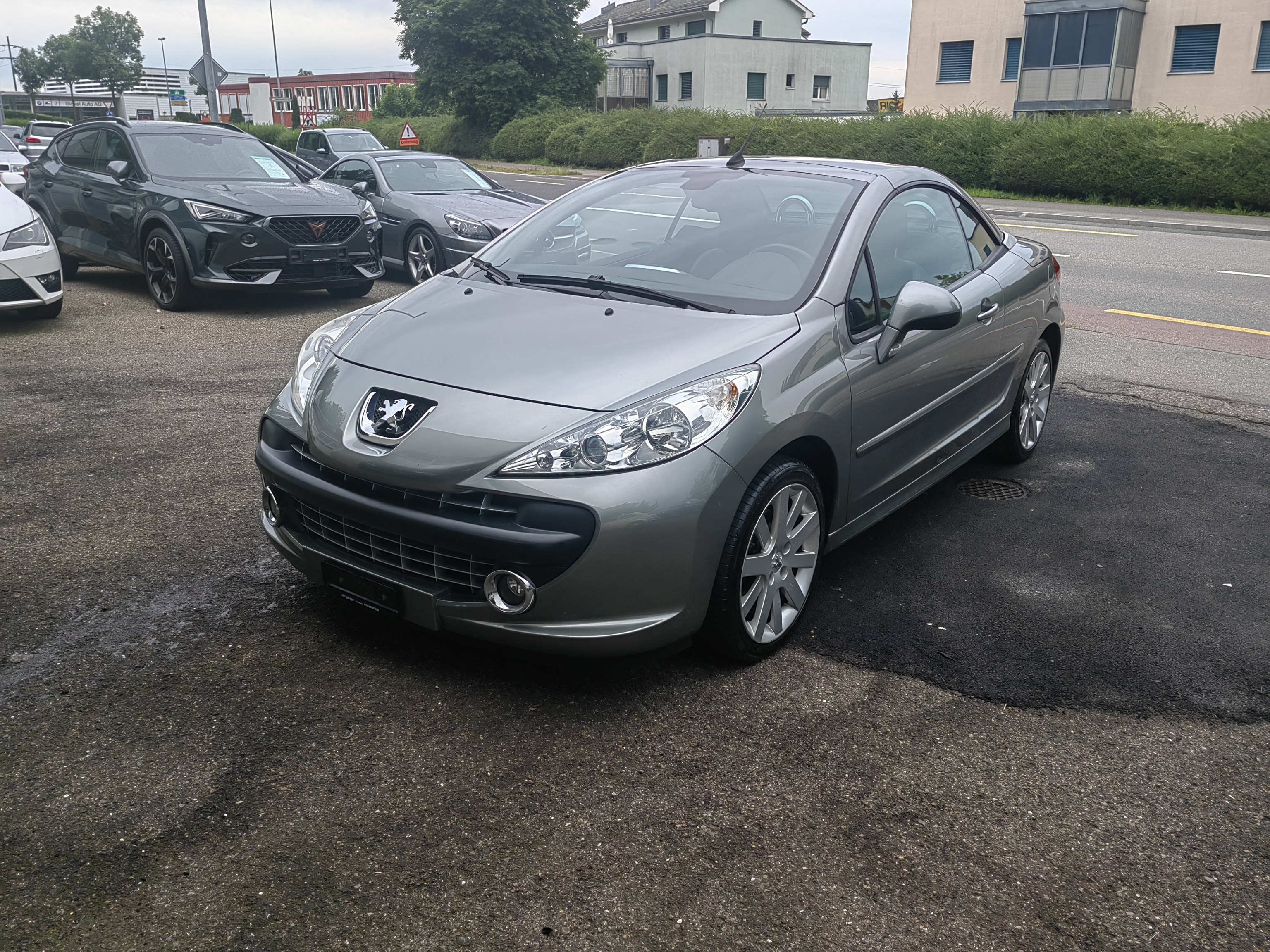 PEUGEOT 207 CC 1.6 16V Turbo Platinium Edition