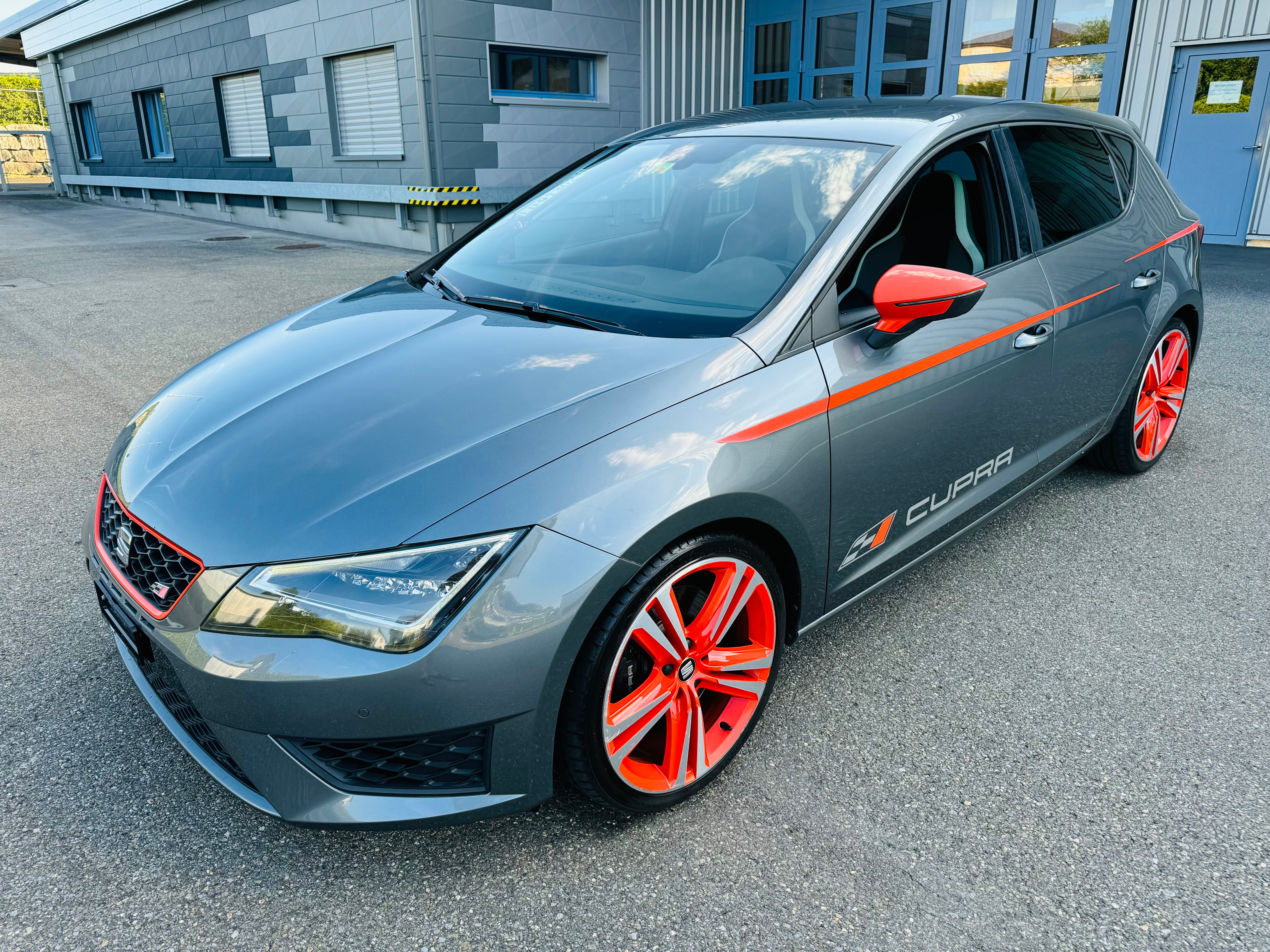 SEAT Leon 2.0 TSI Cupra 290