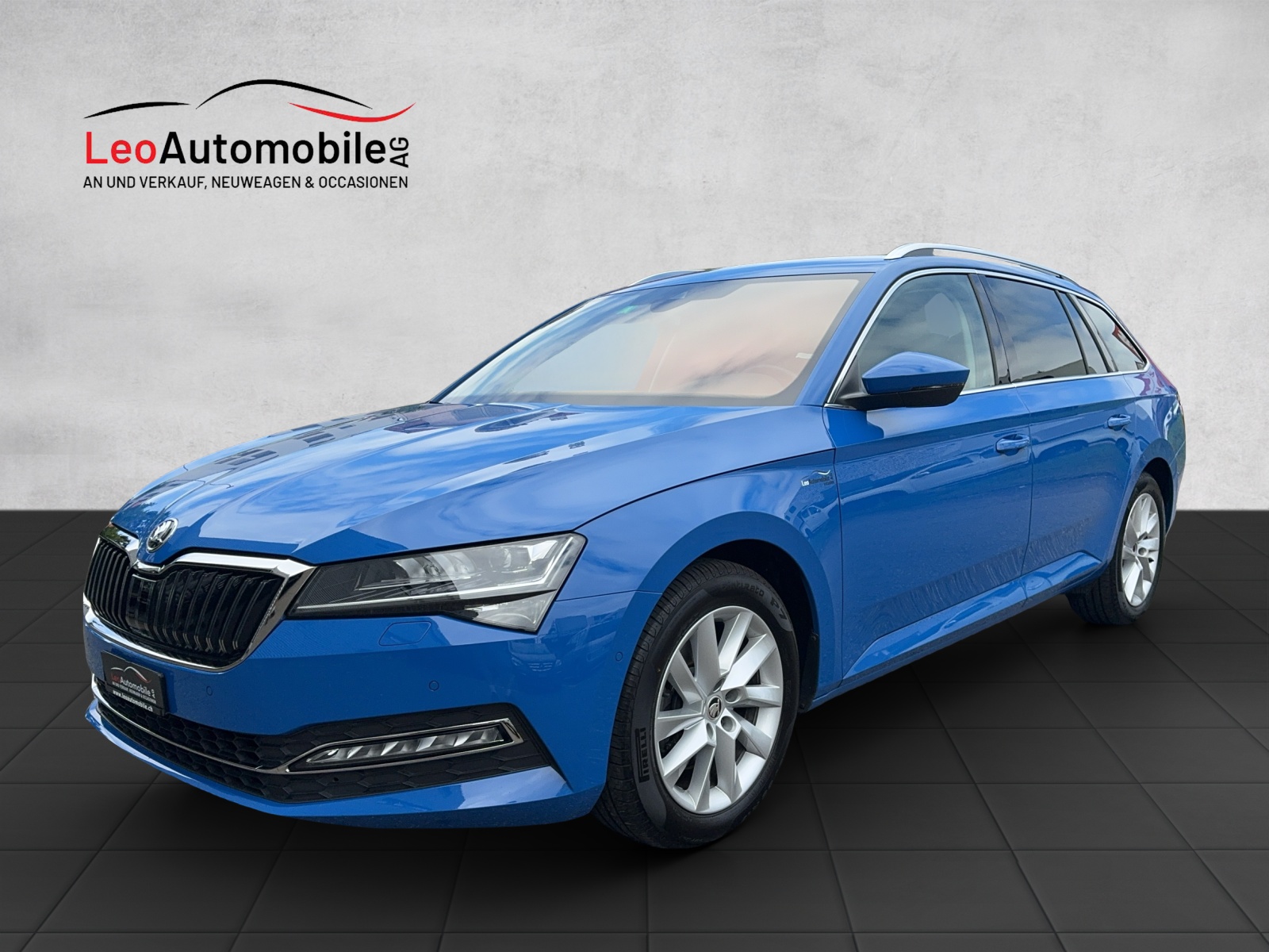 SKODA Superb Combi 2.0 TDi Style 4x4 DSG