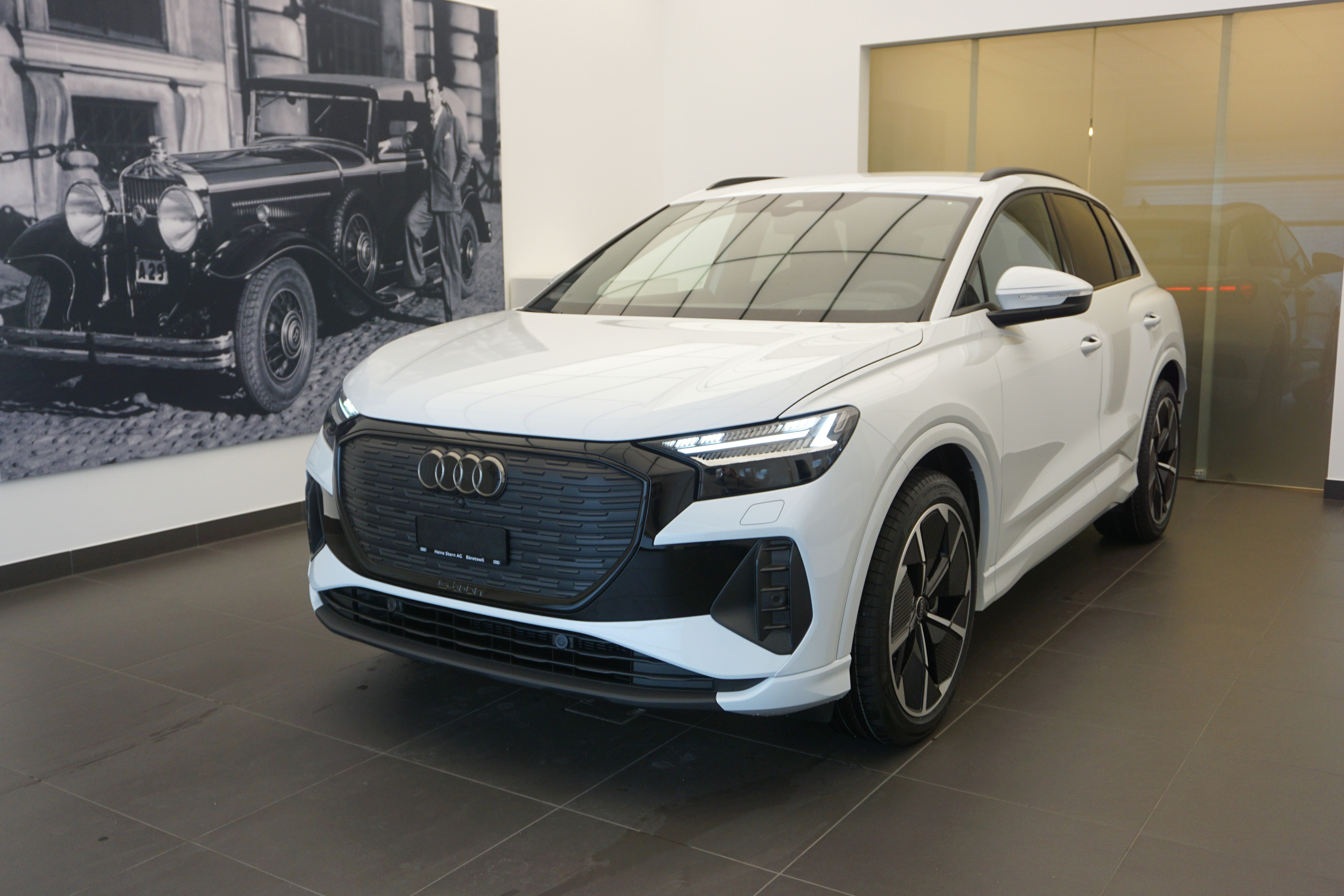 AUDI Q4 e-tron 45 Attraction quattro