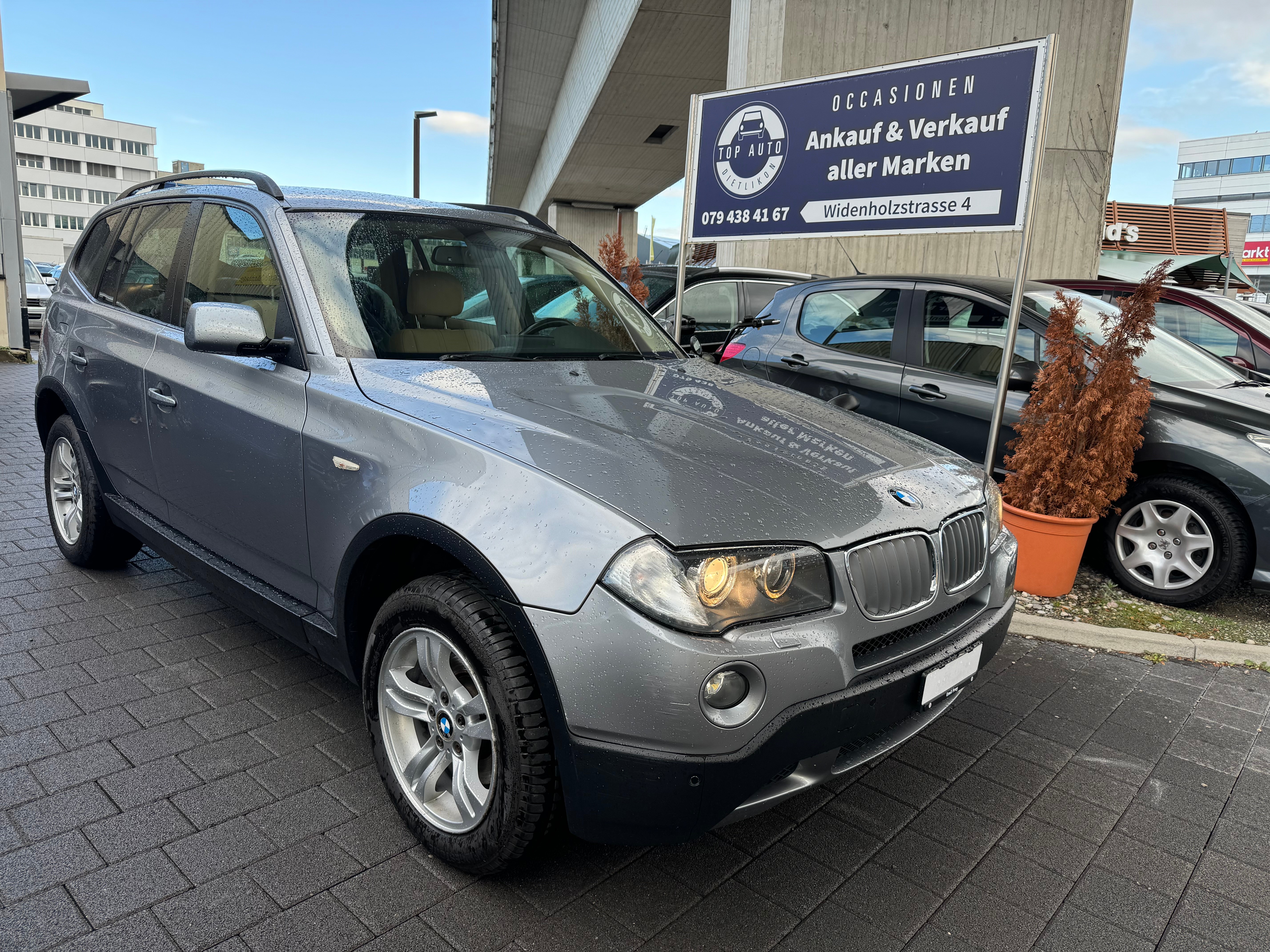 BMW X3 xDrive 25i (2.5si)