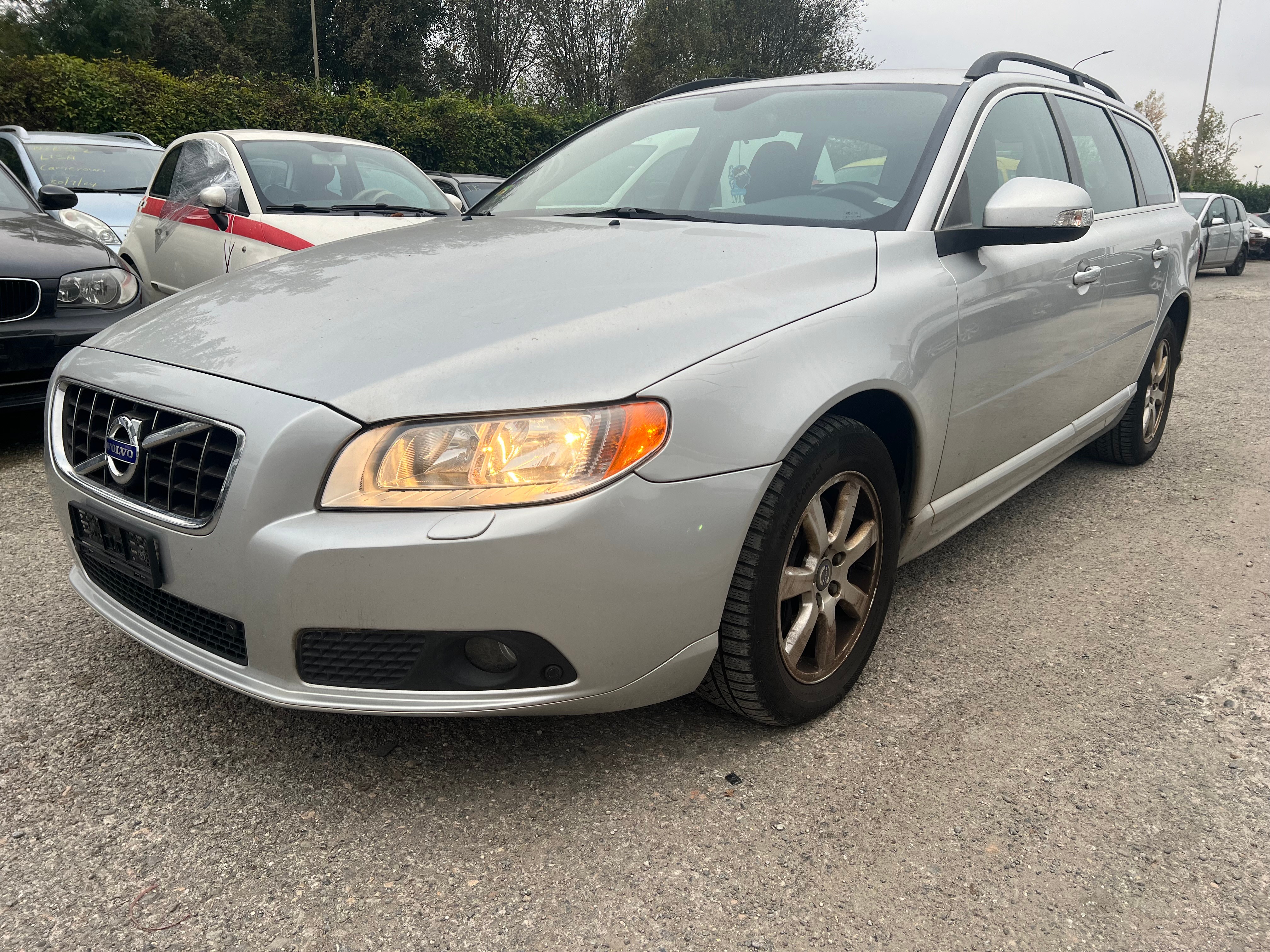 VOLVO V70 D5 AWD Kinetic Geartronic