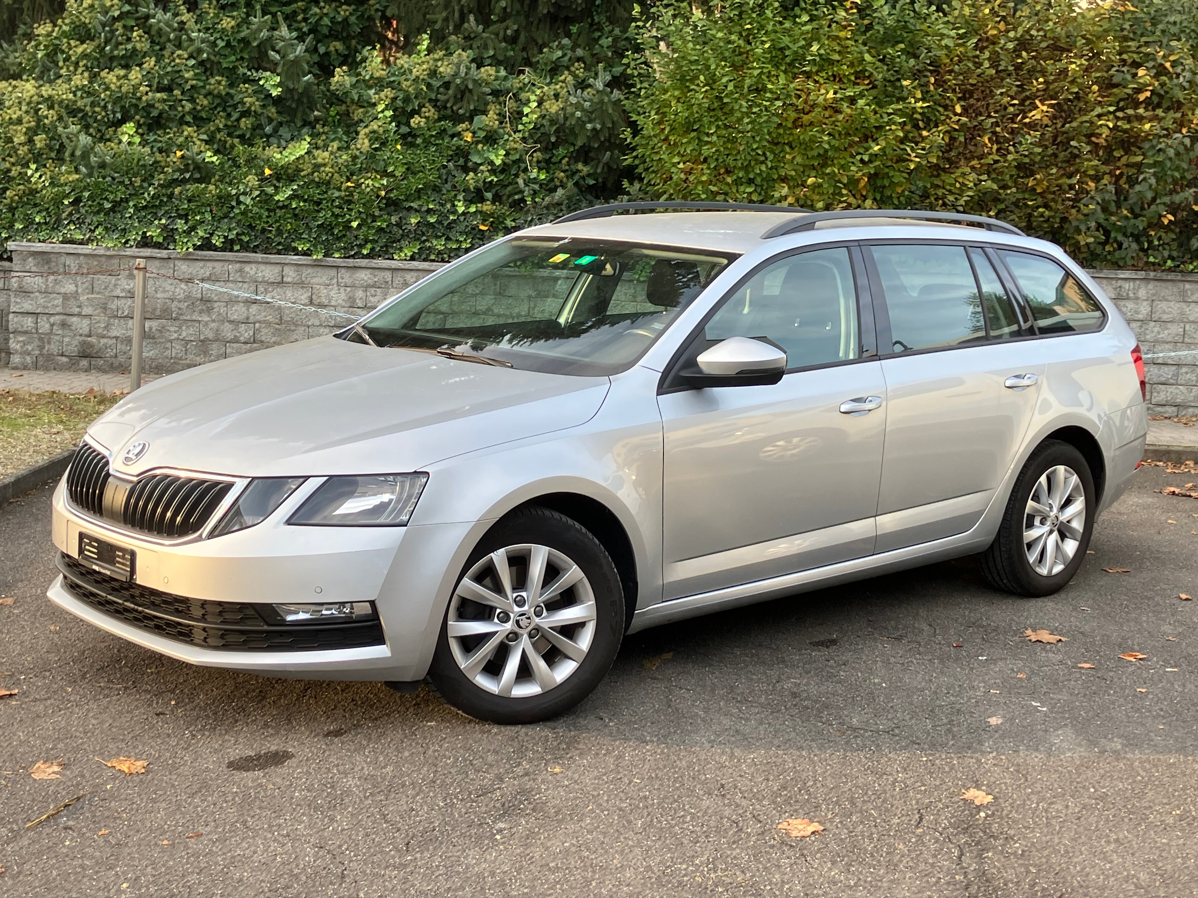 SKODA Octavia Combi 2.0 TDI Ambition DSG