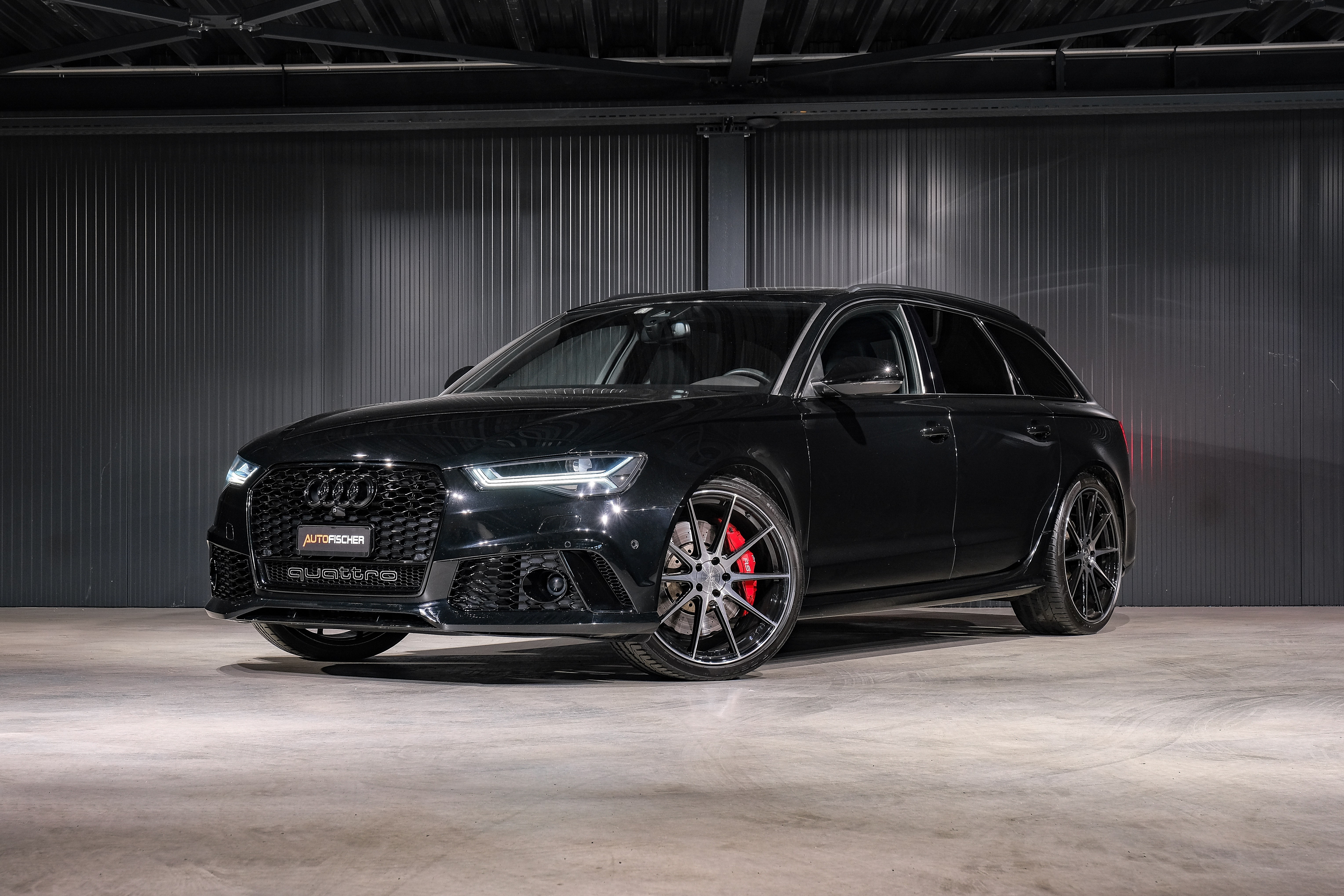 AUDI RS6 Avant 4.0 TFSI V8 performance quattro