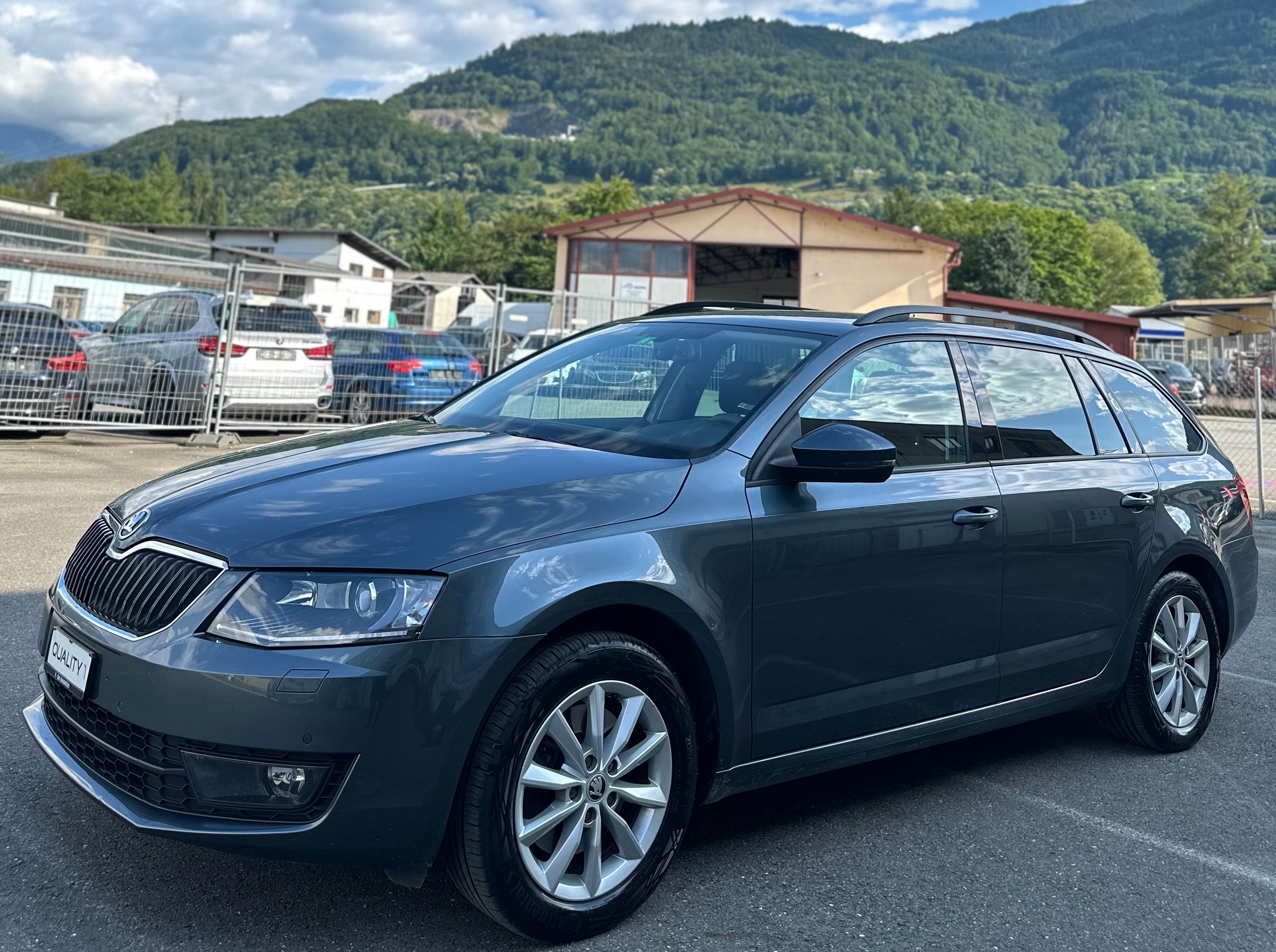 SKODA Octavia Combi 1.8 TSI Fresh 4x4 DSG