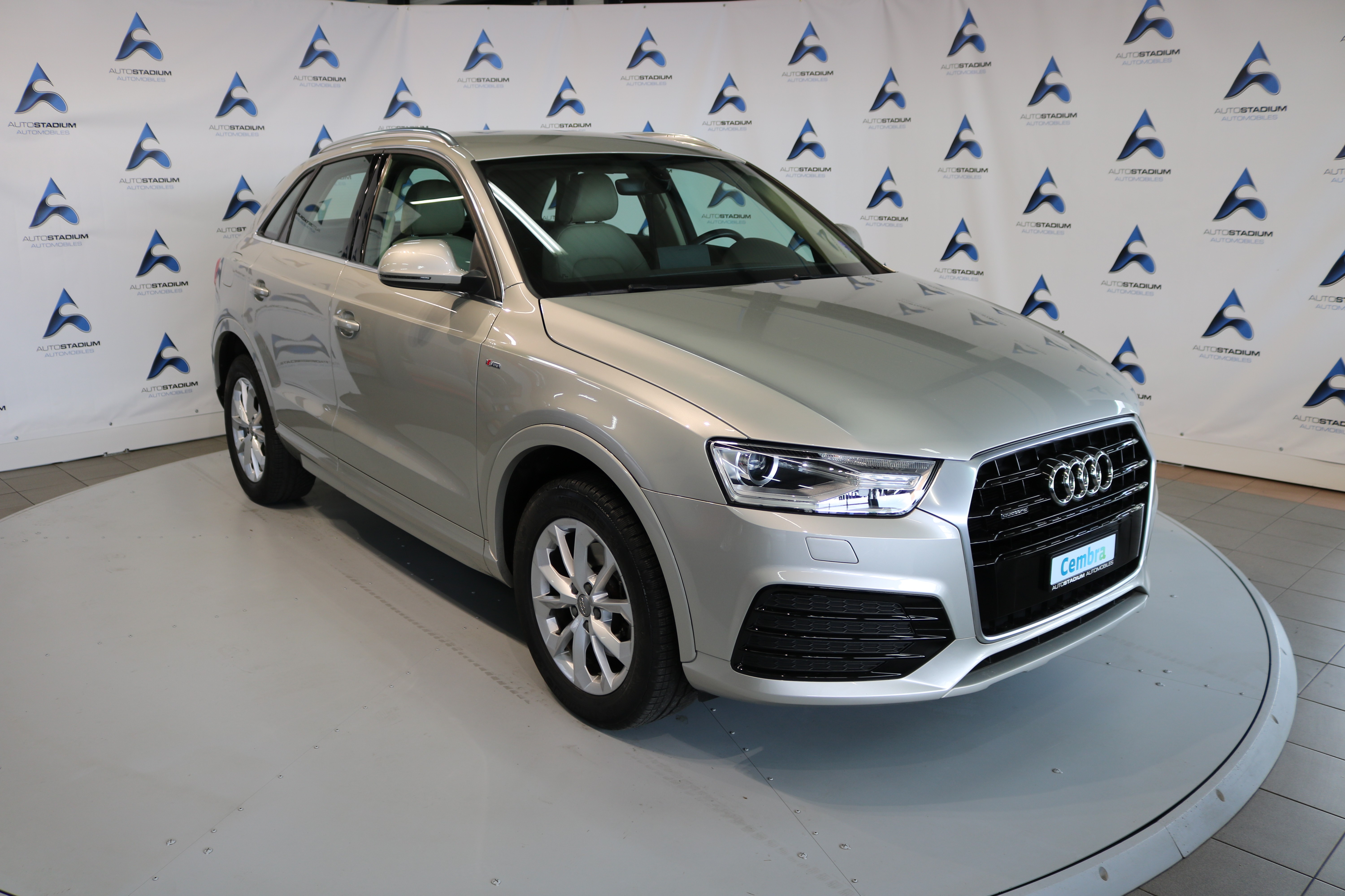 AUDI Q3 2.0 TFSI sport quattro S-tronic