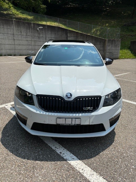 SKODA Octavia Combi 2.0 TDI RS 4x4 DSG